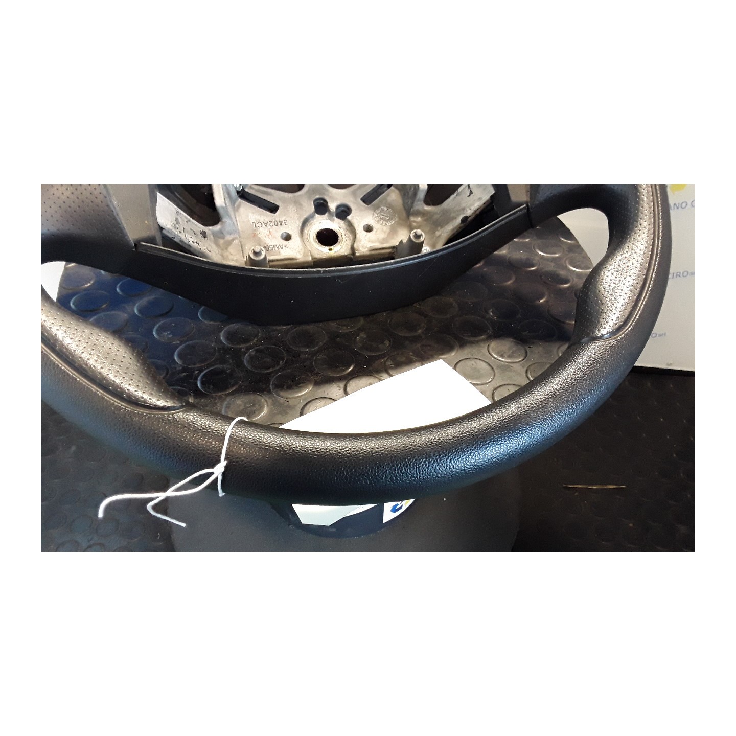 VOLANTE 019 DR ZERO SQR371F NB3720900002900001900001