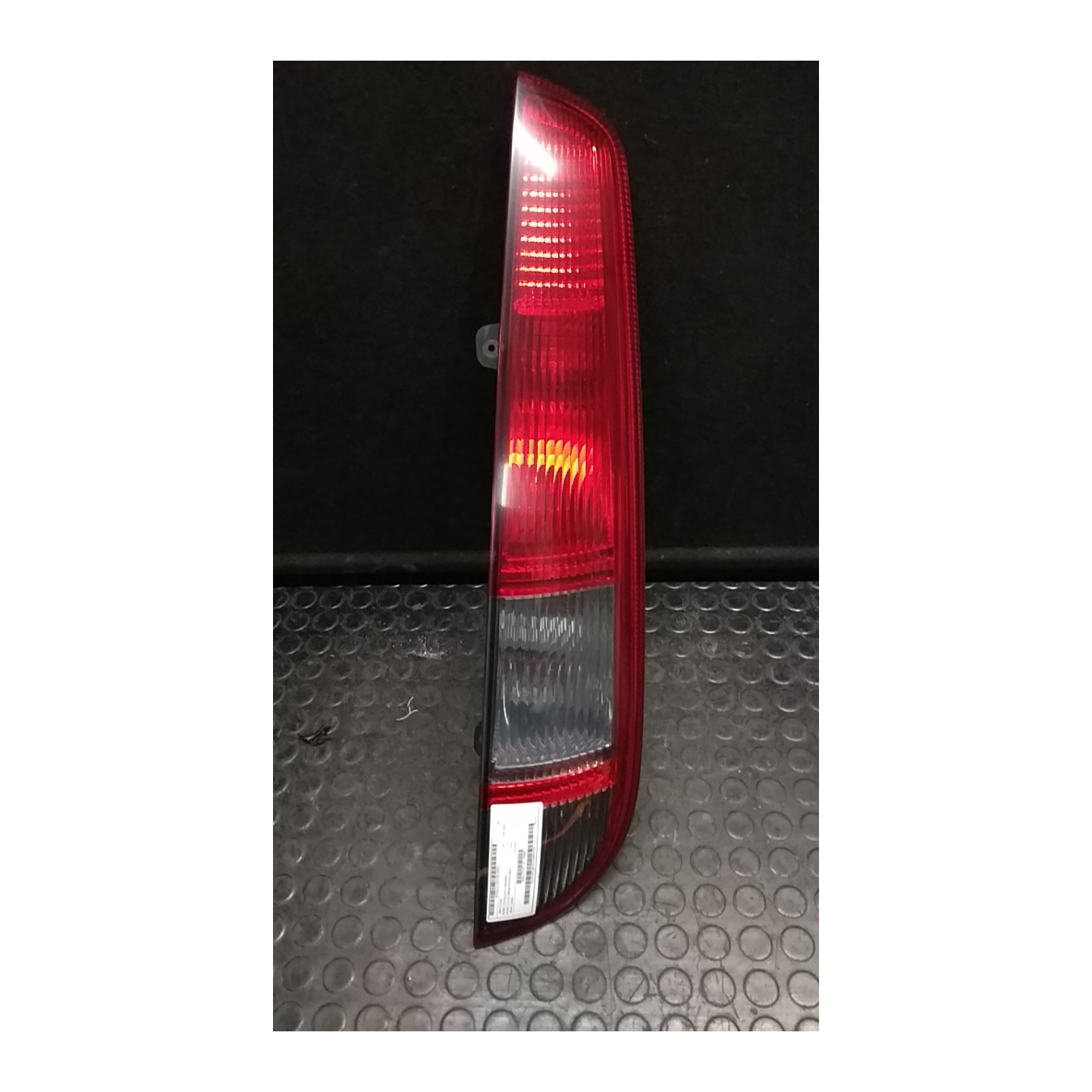 FANALE POST. DX. 014 FORD FOCUS (CAP) (11/04-06/08) HHDA 1420466