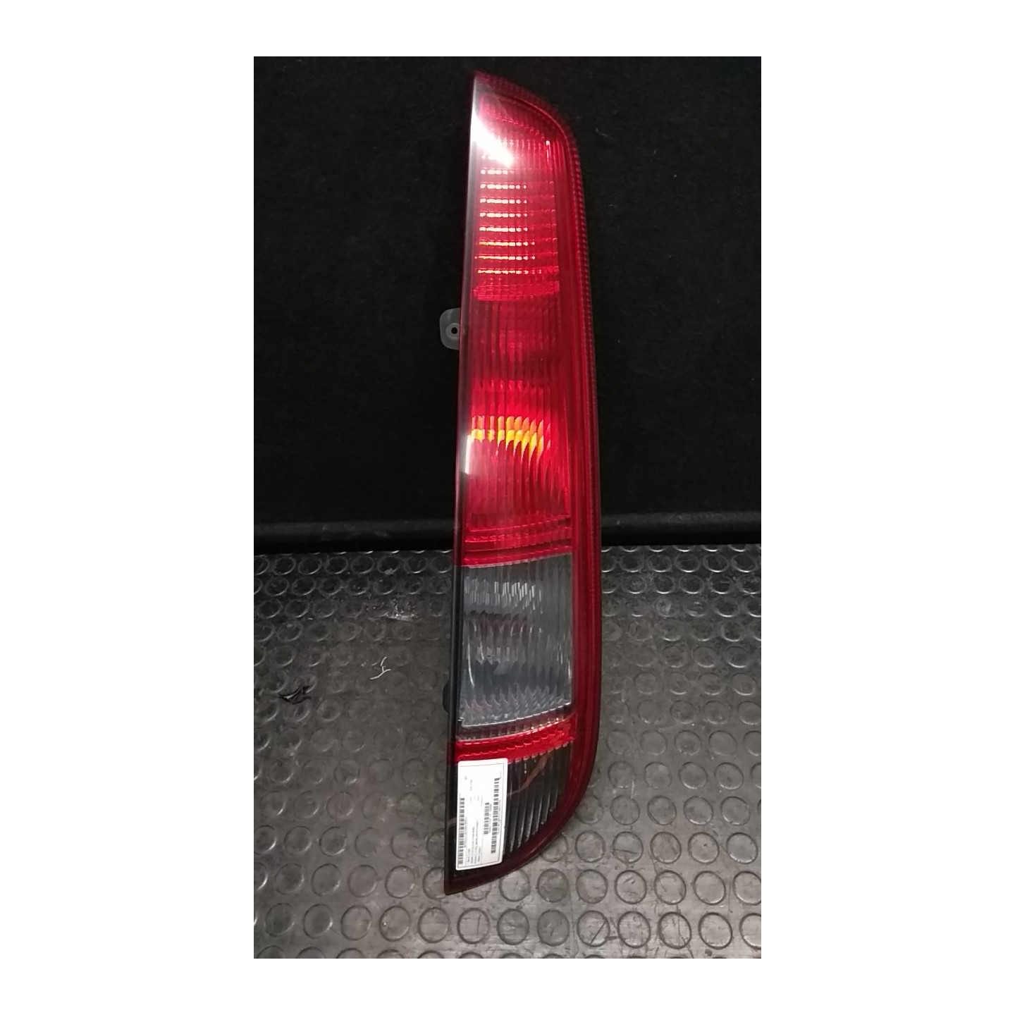 FANALE POST. DX. 014 FORD FOCUS (CAP) (11/04-06/08) HHDA 1420466