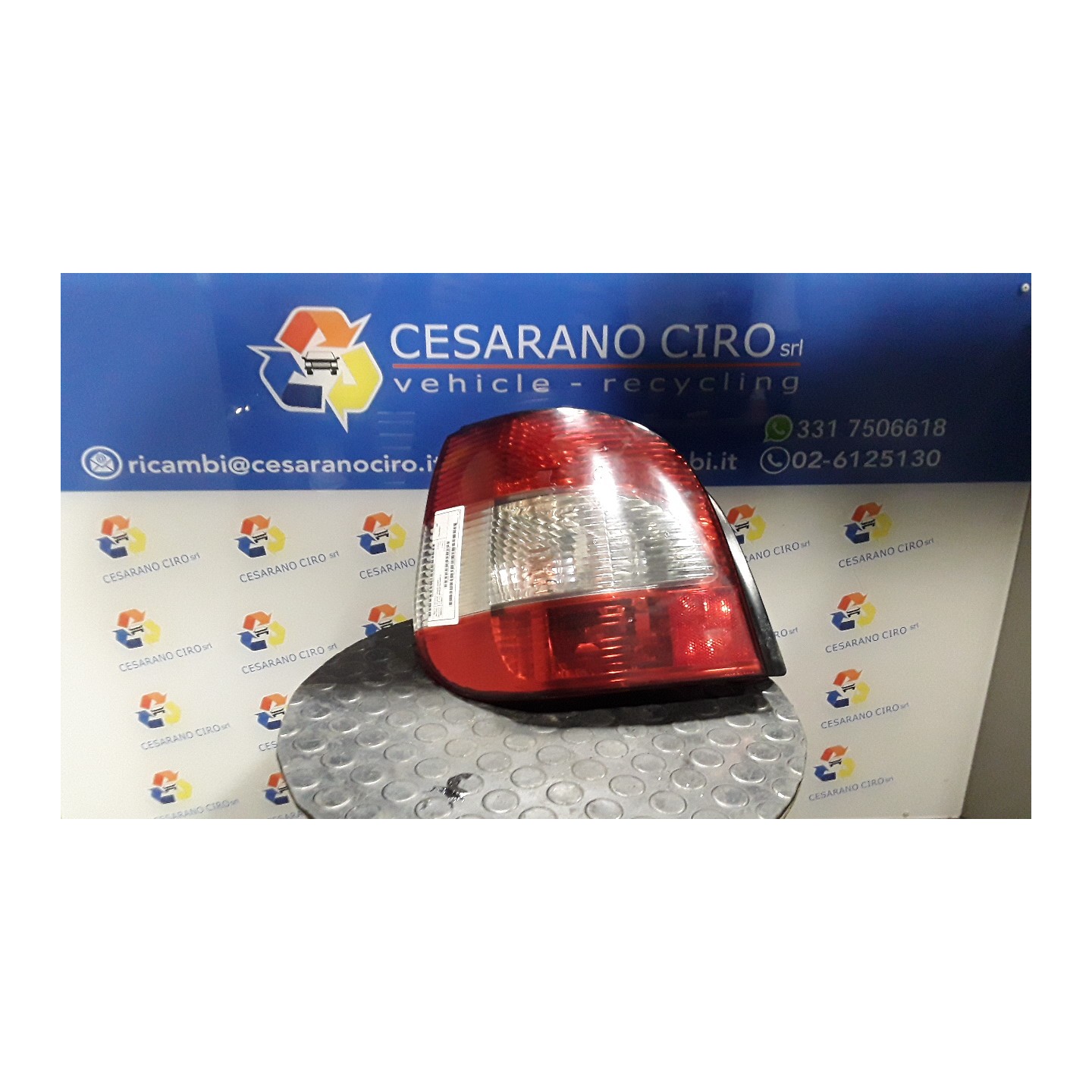 FANALE POST. SX. 107 RENAULT SCENIC (03/99-05/03) K4MA7 7700428054