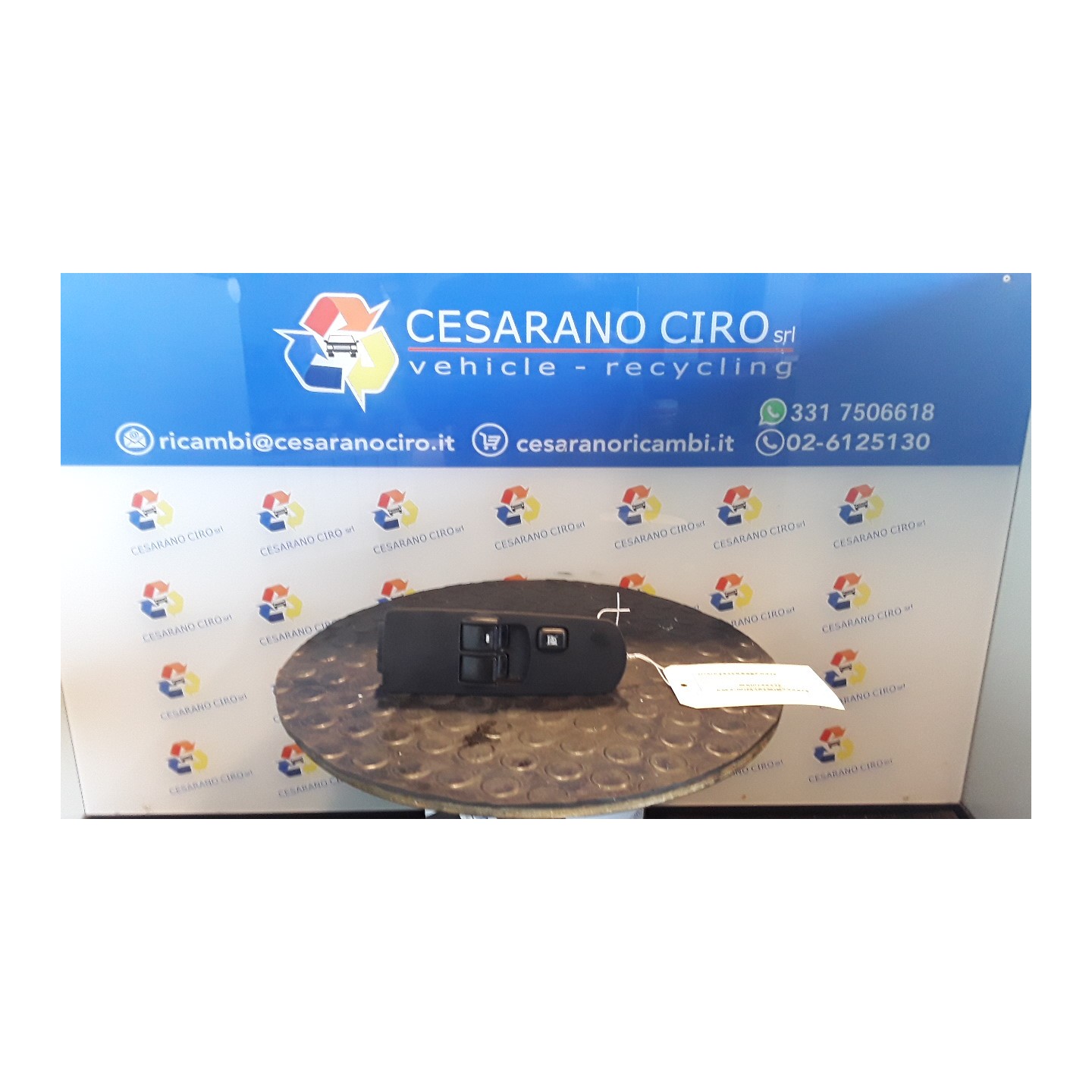 BLOCCO COMANDI ALZACRISTALLI 061 MITSUBISHI COLT 7A SERIE (06/04-12/09) 134910 MR587477