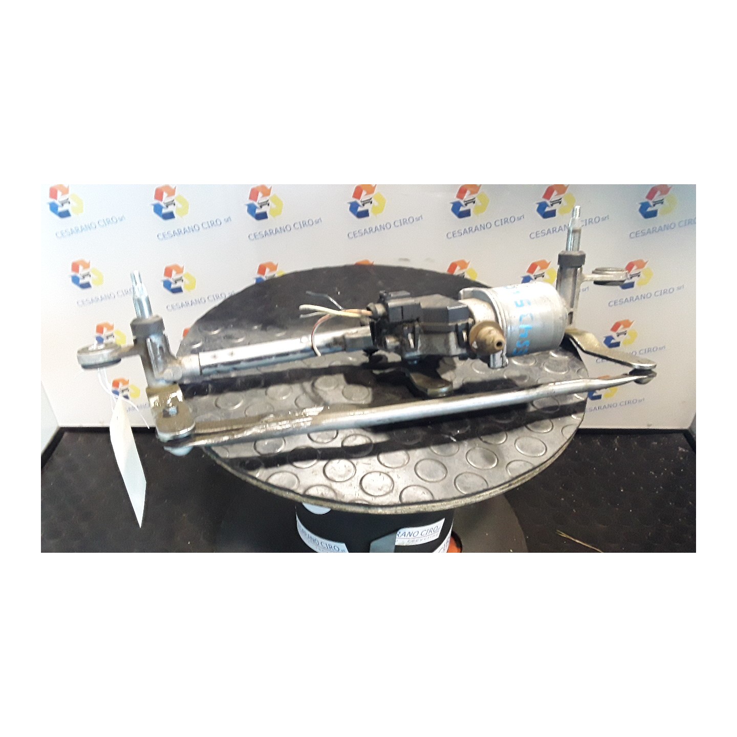 MECCANISMO TERGIPARABREZZA CON MOTORINO 092 FIAT PANDA (33) (12/11-04/17) 169A4000 52024852