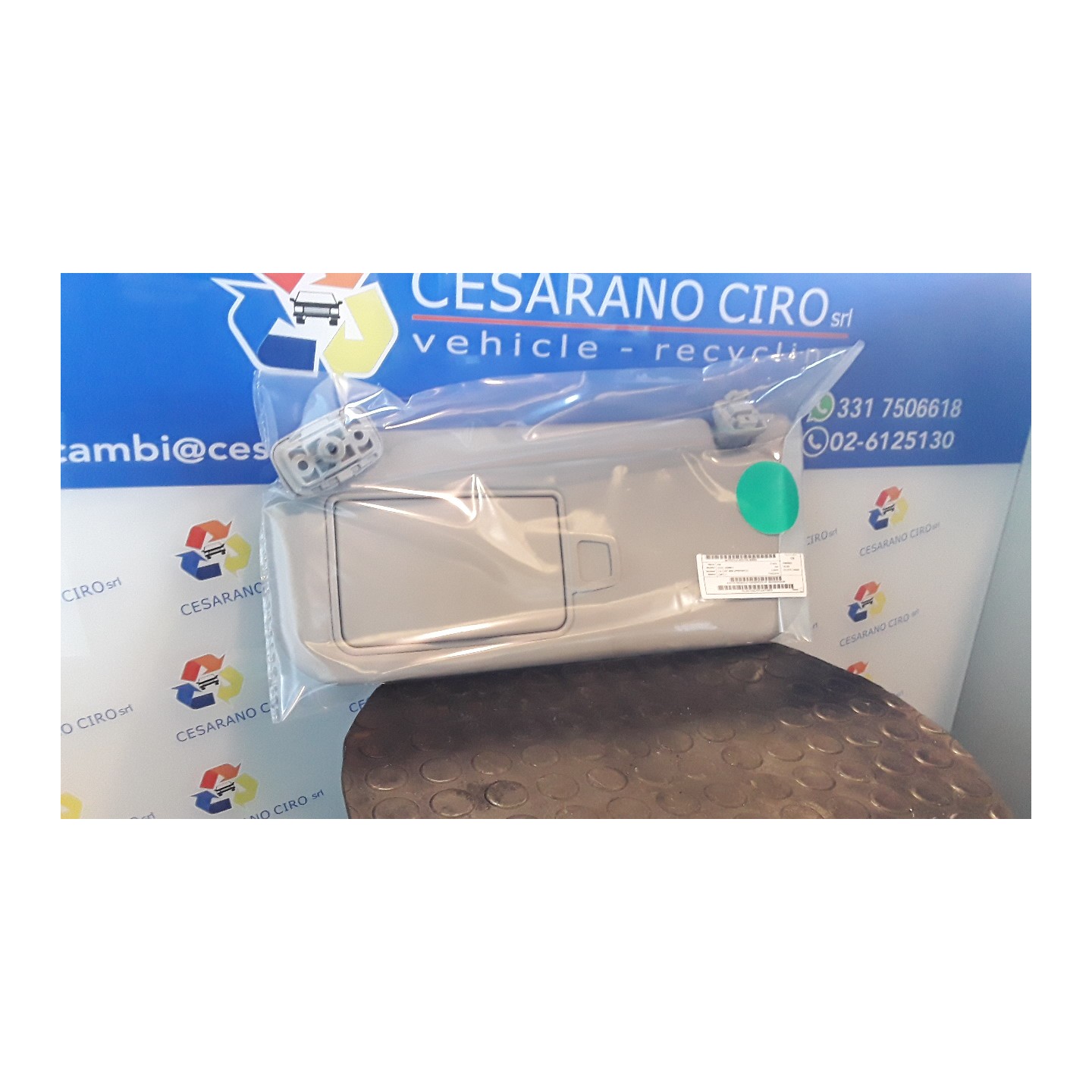 ALETTA PARASOLE PARABREZZA SX. 004 KIA SOUL (03/09-) G4FC 852102K010QW