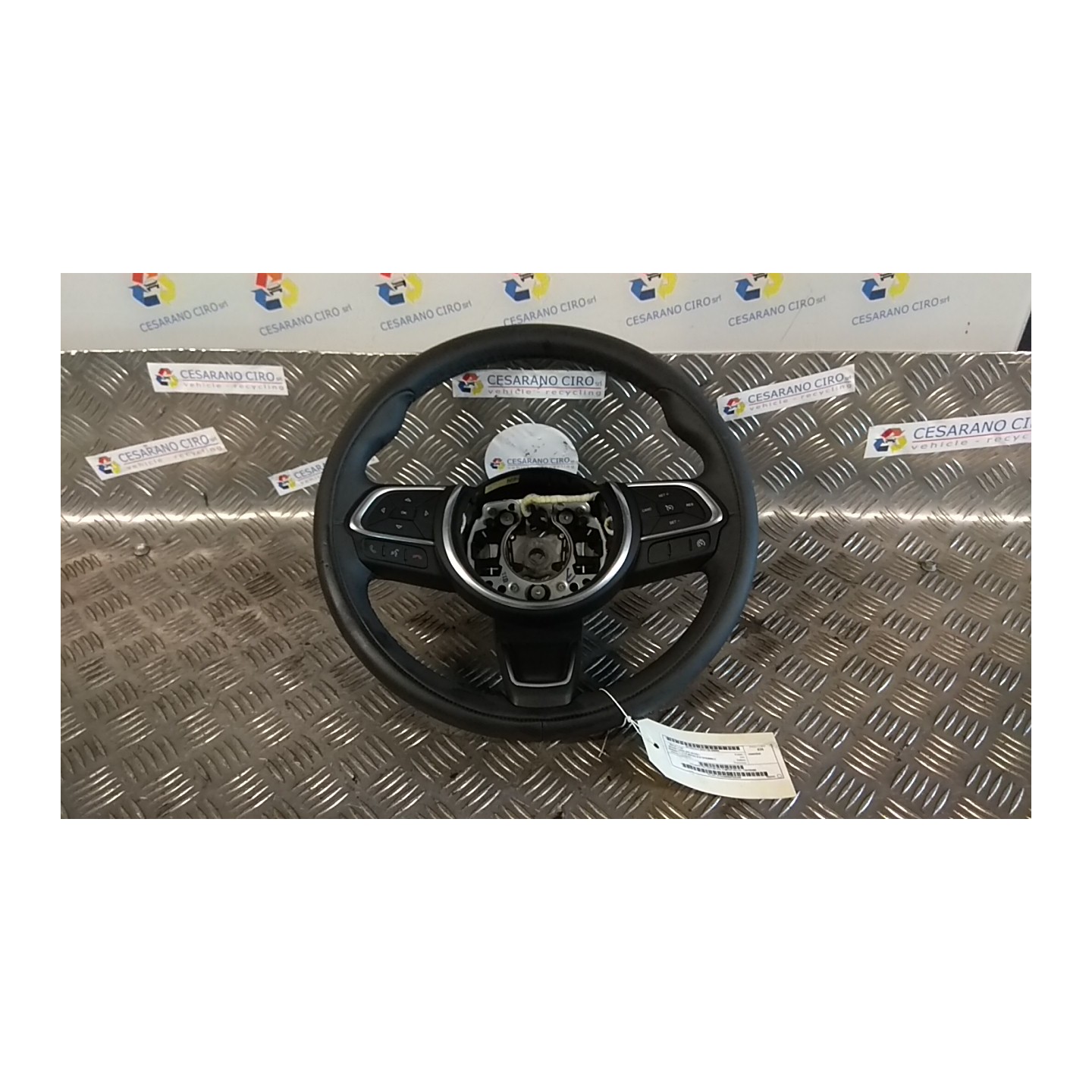 VOLANTE PELLE/COM.VOL./LIMITAT.VELOC. 084 FIAT 500X (6X) (07/18-) 55282151 735709358