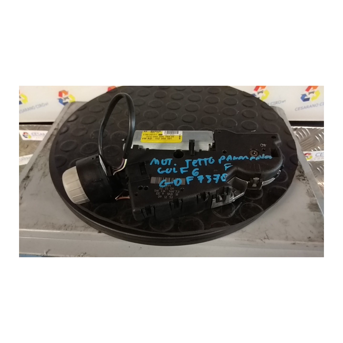 MOTORINO TETTO APRIBILE 085 VOLKSWAGEN GOLF (5K/AJ) (09/08-) CAX 1K0959591