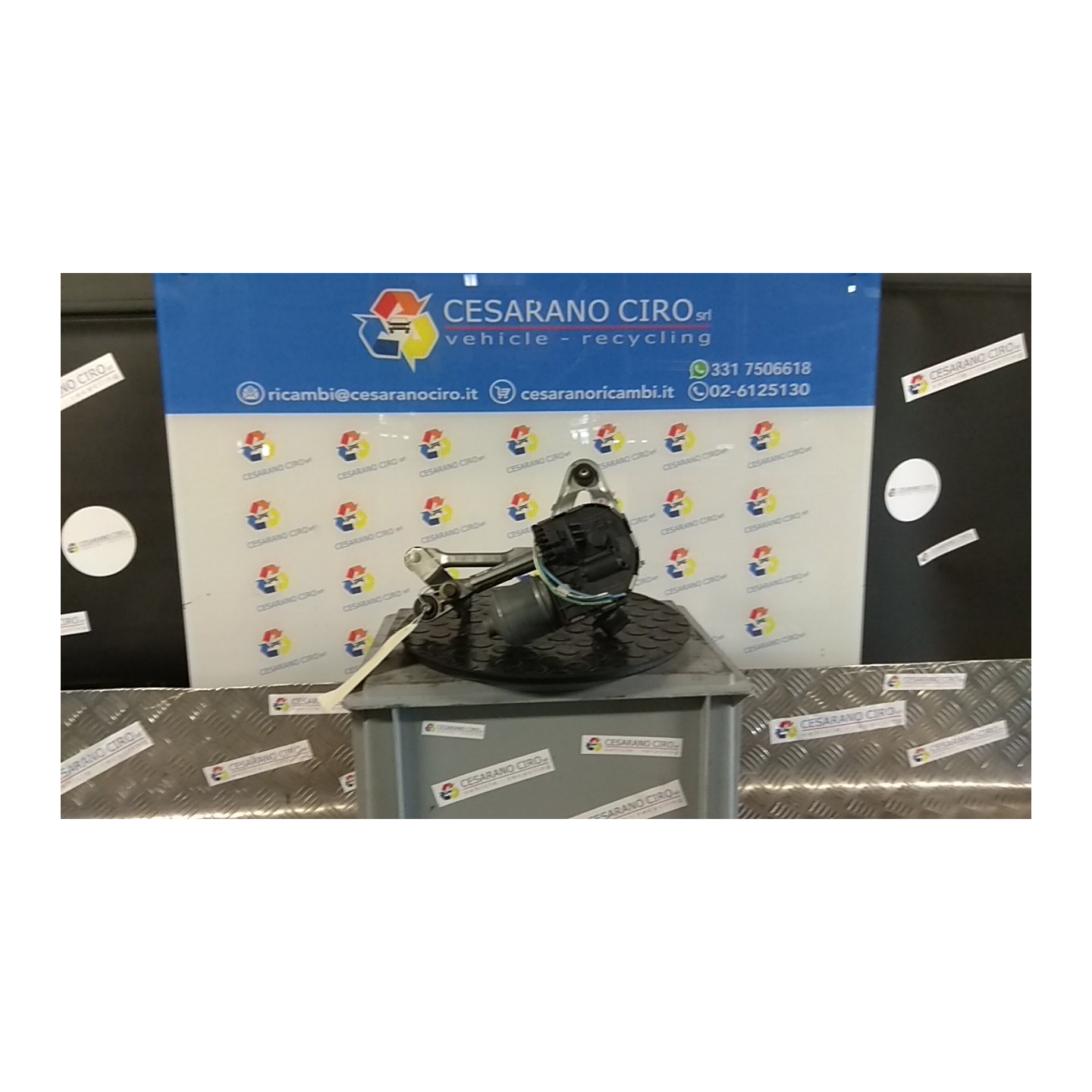 MOTORINO TERGIPARABREZZA DX. 236 PEUGEOT 3008 (04/09-10/13) 9HZ 6405PA