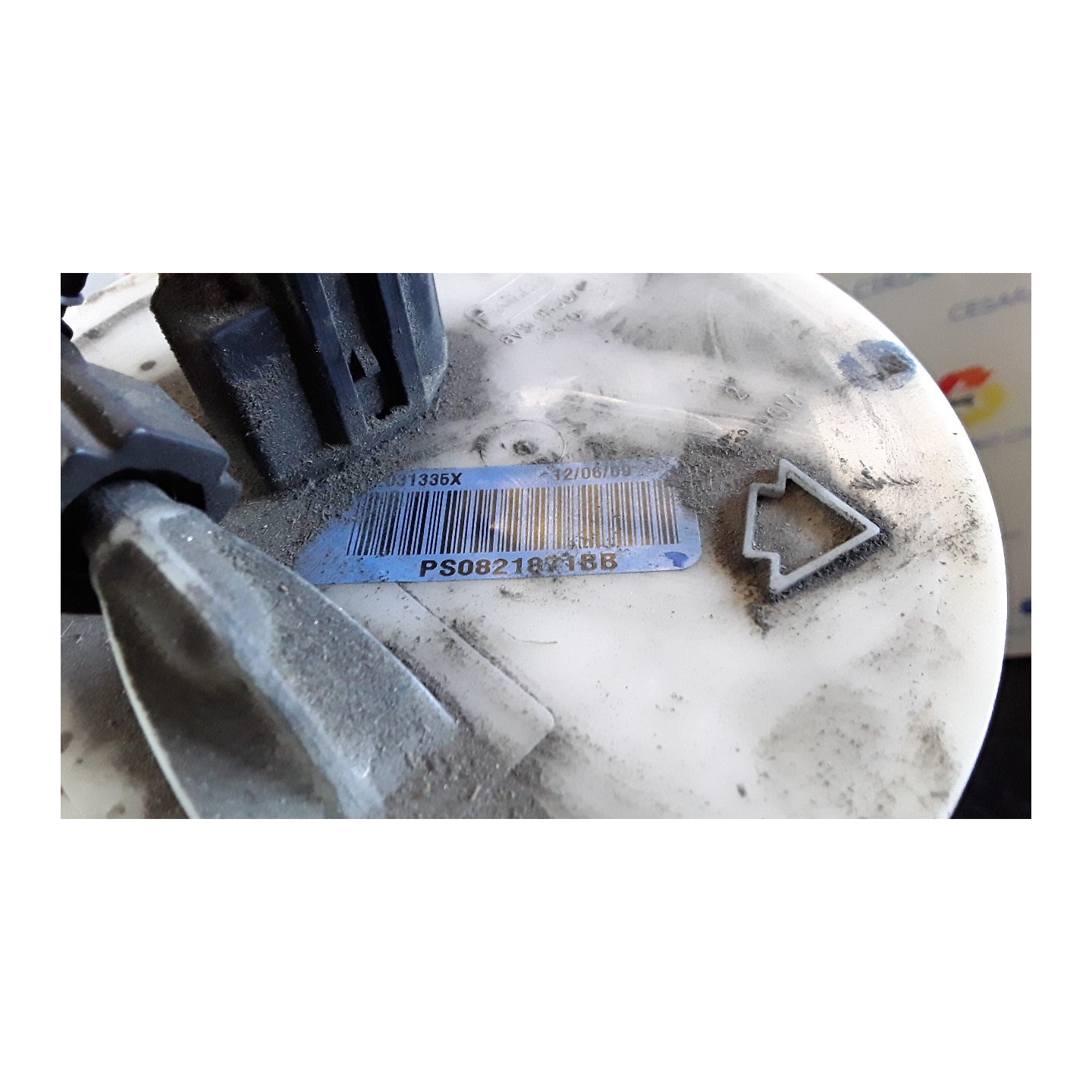 POMPA CARBURANTE C/TRASDUTTORE (GALLEGGIANTE) 027 FORD FIESTA (CB1) (09/08-10/13) RTJA 1537880