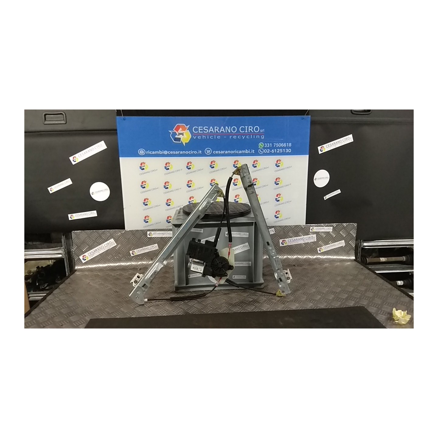 ALZACRISTALLO ELETTR. PORTA ANT. DX. 042 CITROEN C4 PICASSO (09/06-08/13) 9H05 9222CT