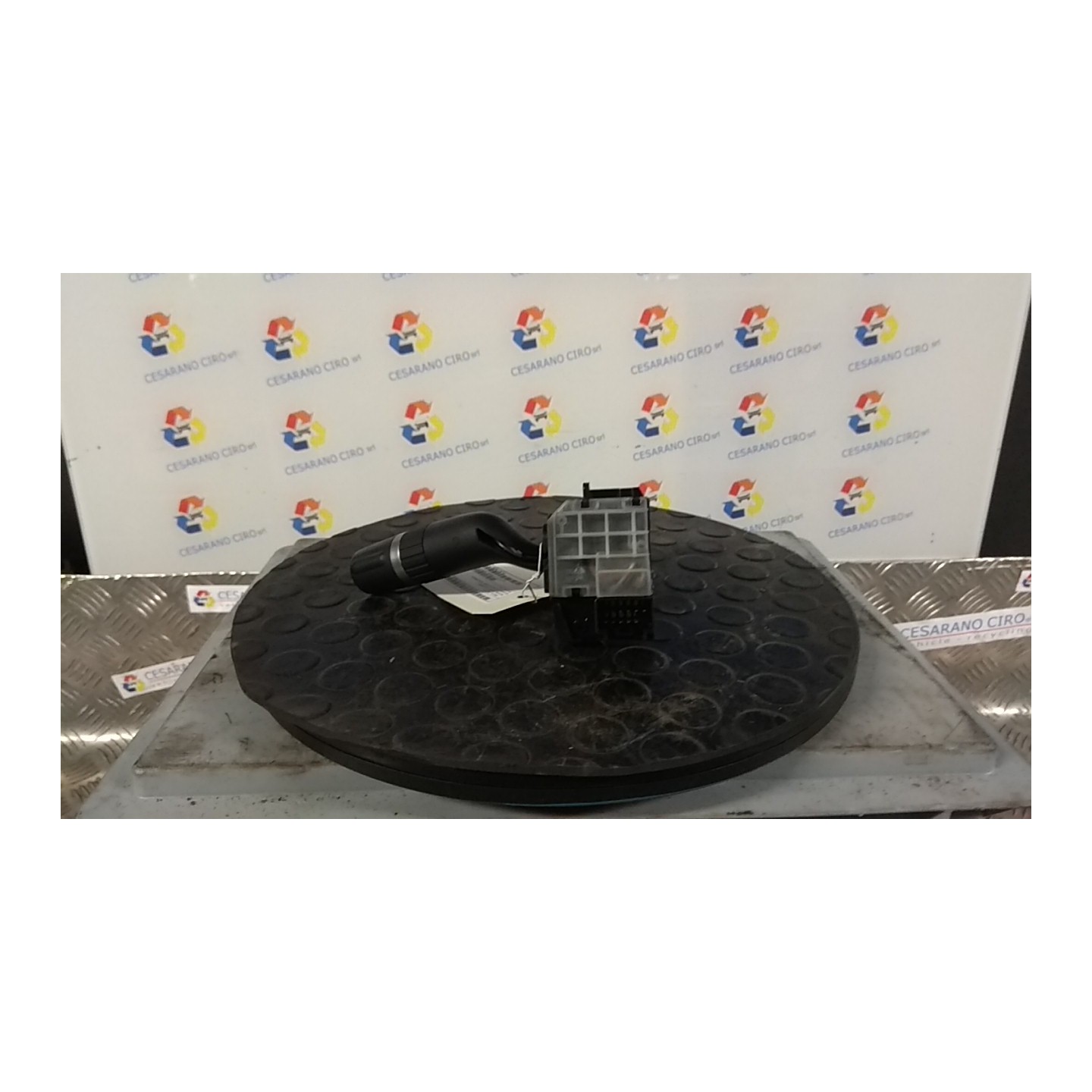 BLOCCO COMANDI TERGICRISTALLI 007 MAZDA MAZDA 3 (03/09-) Y6 BCD266128