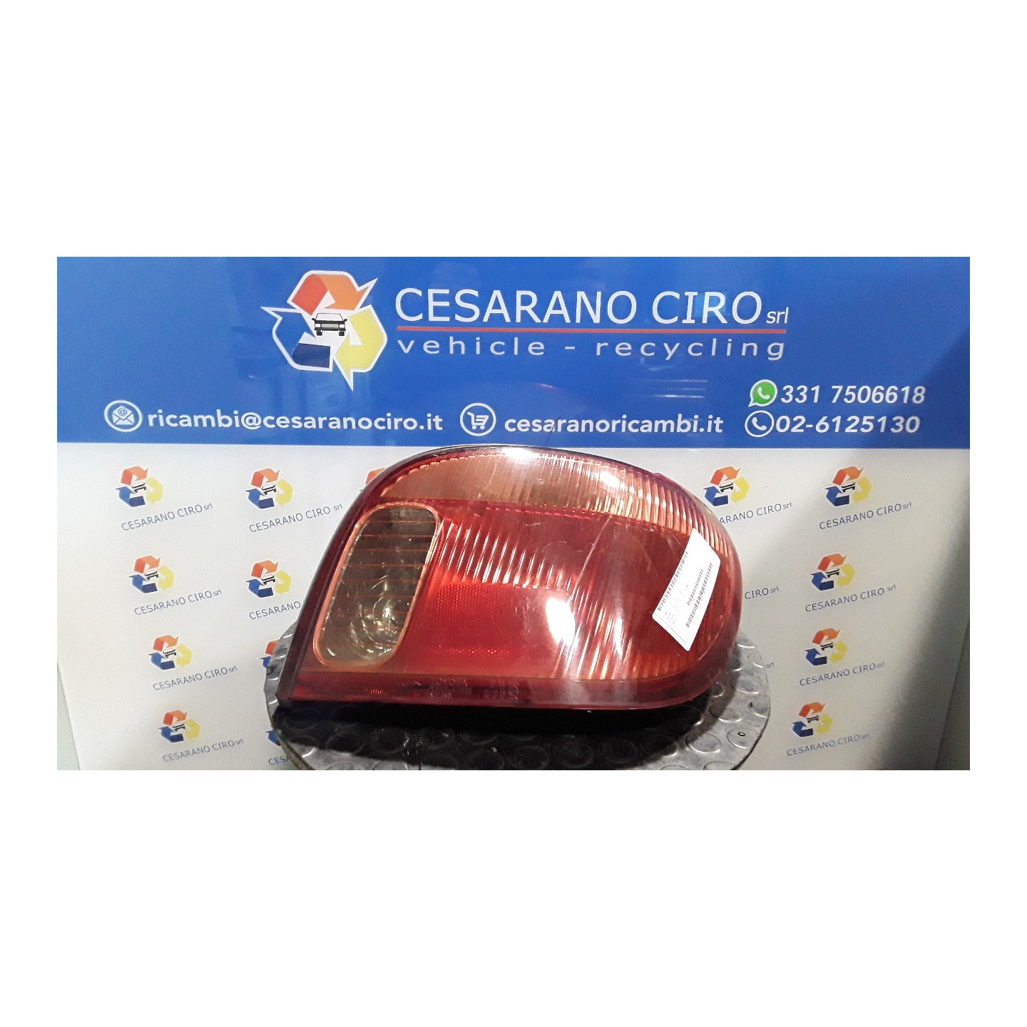 FANALE POST. DX. 030 TOYOTA YARIS (10/01-11/05)     (FRP) 1SZFE 815510D070