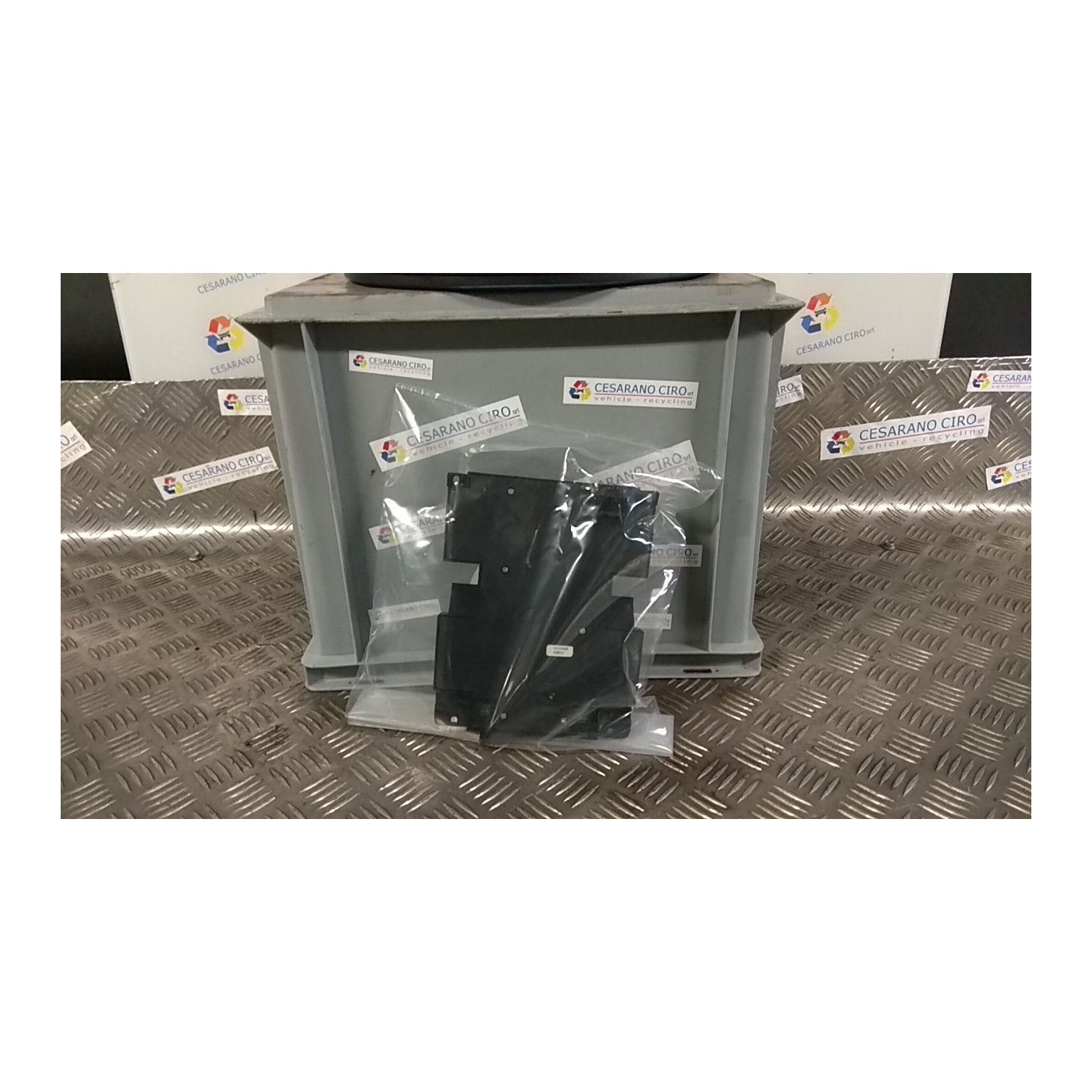 BLOCCO COMANDO CLIMATIZZAZIONE T.40123-48973 001 VOLVO V50 (02/04-) D4164T 30782568