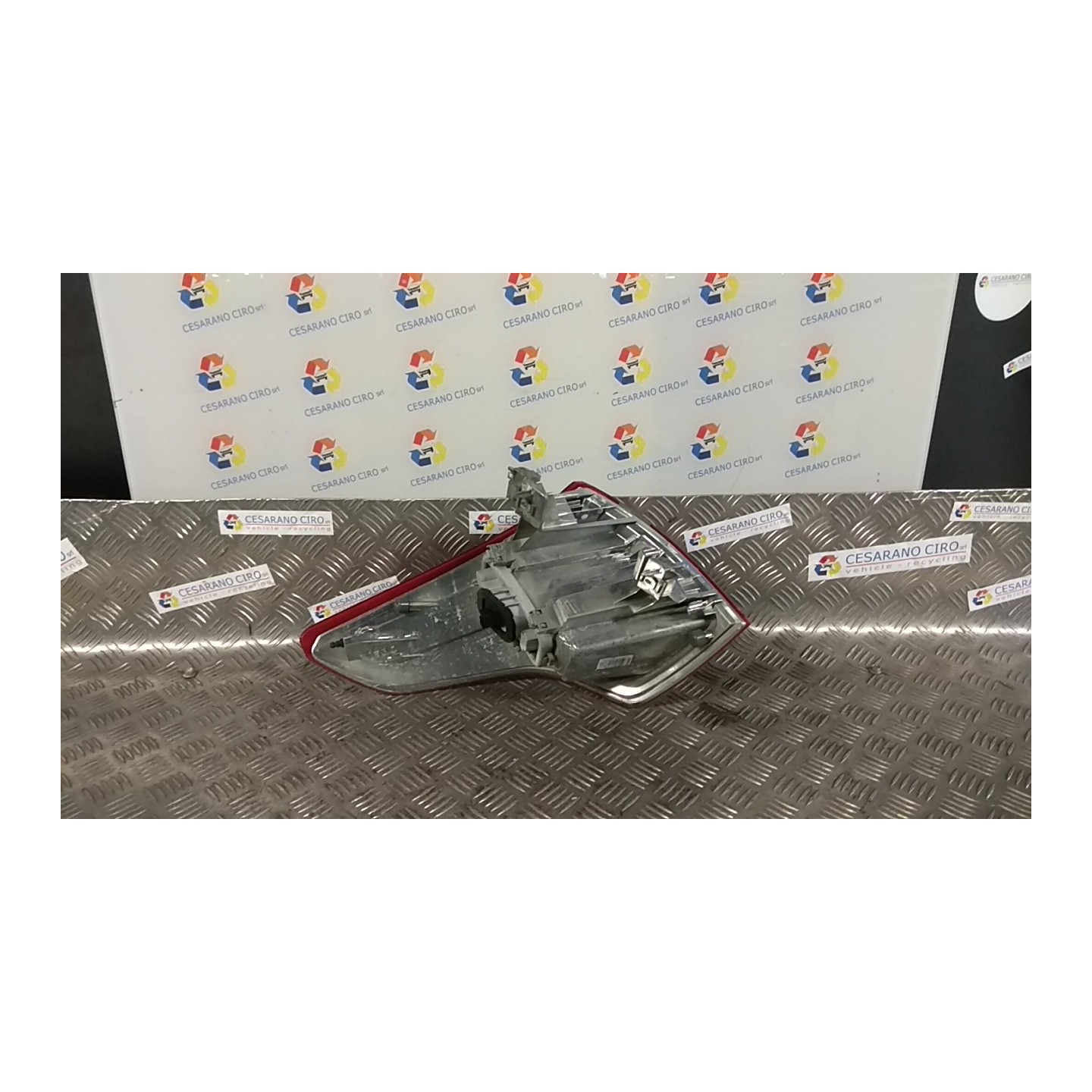 FANALE POST. PARTE EST. DX. 018 CITROEN C4 PICASSO (09/06-08/13) 9HZ 6351CA