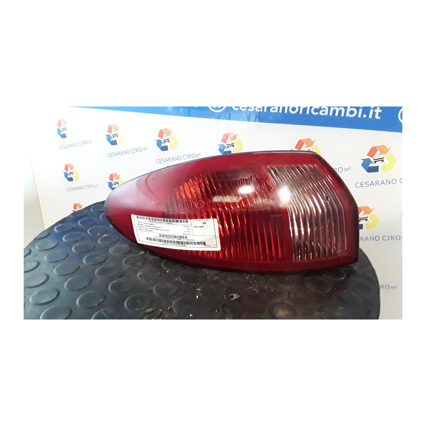 FANALE POST. PARTE EST. COMPL SX. 015 ALFA ROMEO 147 (W8) (10/04-07/11) 937A3000 46556349