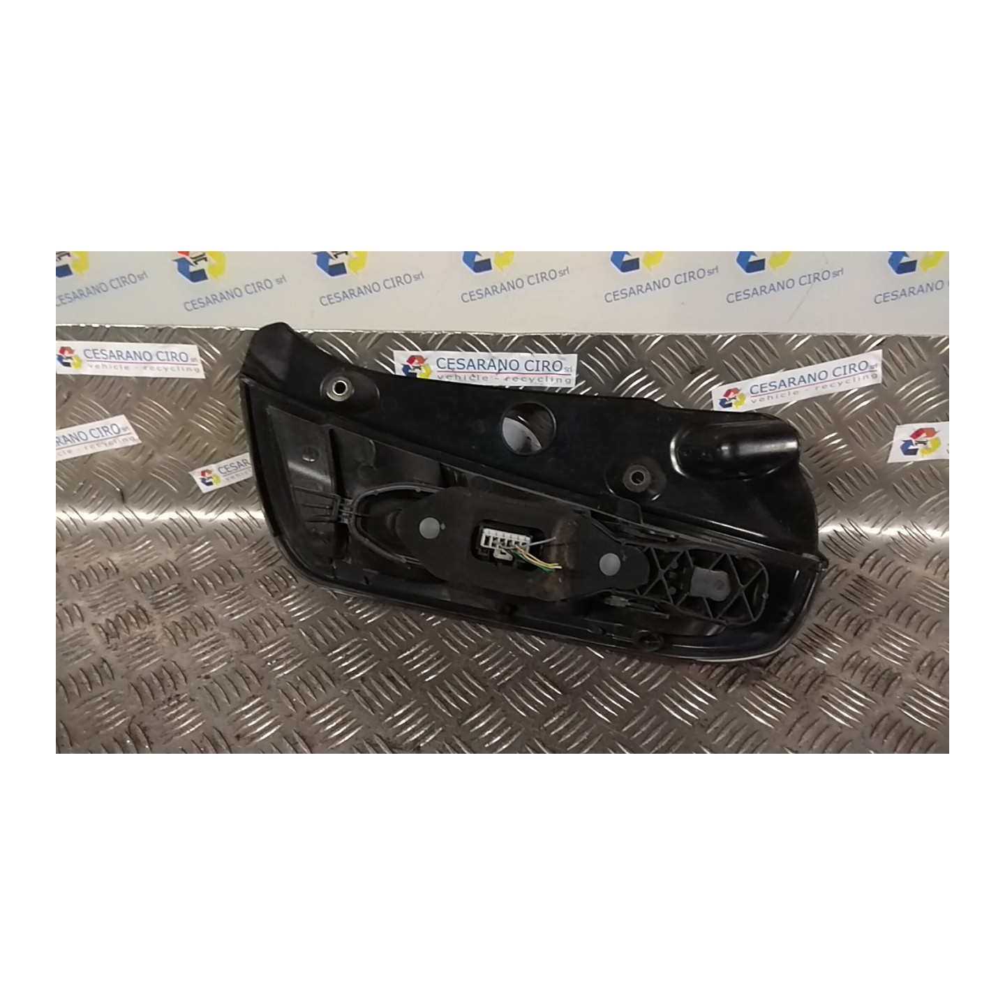 FANALE POST. SX. 059 LANCIA YPSILON (TE) (06/03-09/06) 843A1000 51753385