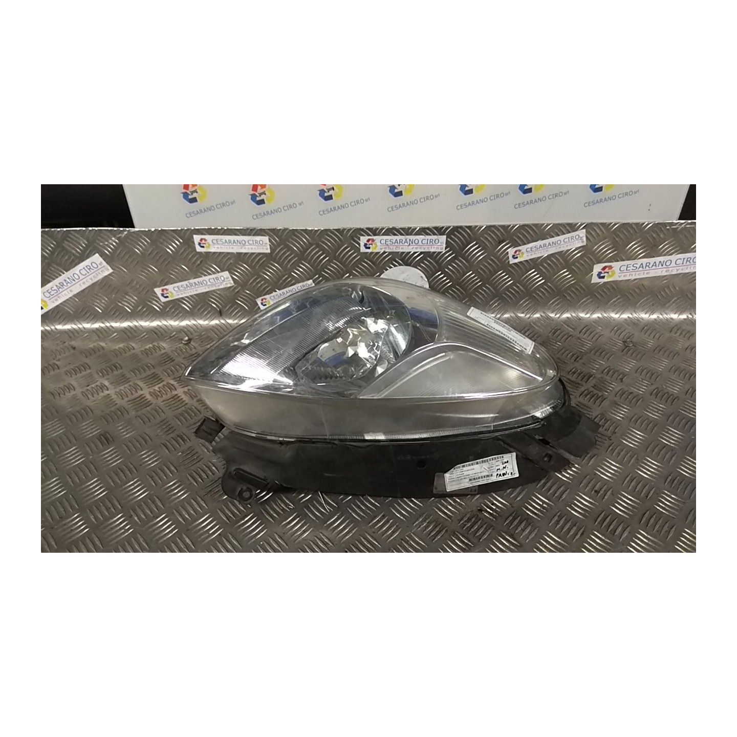 PROIETTORE DX. 159 CITROEN XSARA PICASSO (12/99-01/10) NFU 6205W0