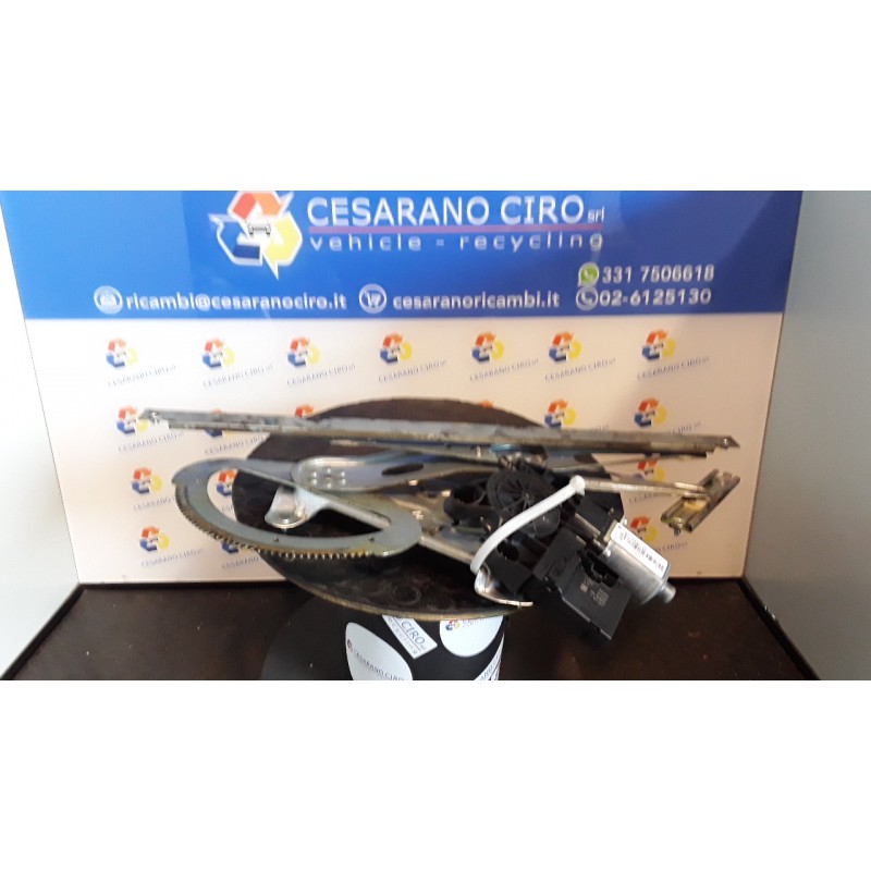 ALZACRISTALLO ELETTR. PORTA ANT. DX. 122 RENAULT SCENIC 3A SERIE (04/09-10/13) K4MR8 807205115R