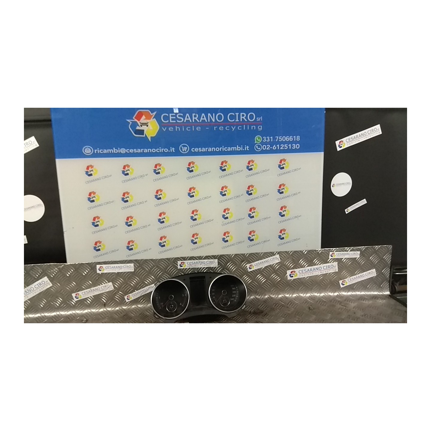 QUADRO PORTASTRUMENTI 317 VOLKSWAGEN GOLF (5K/AJ) (09/08-) CAY 5K0920882AX