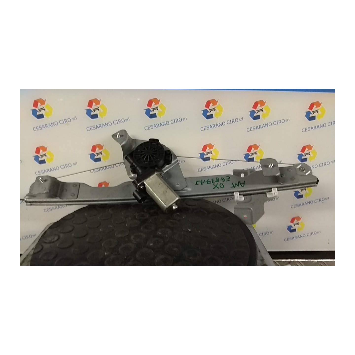 ALZACRISTALLO ELETTR. PORTA ANT. C/MOTORINO DX. 323 DACIA SANDERO (07/08-04/13) K9KK7 8200733828