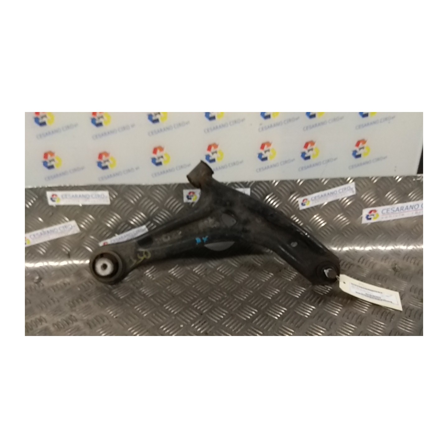 BRACCIO OSCILLANTE SOSP. ANT. DX. 013 FORD FIESTA (CB1) (09/08-10/13) SNJA 1737309