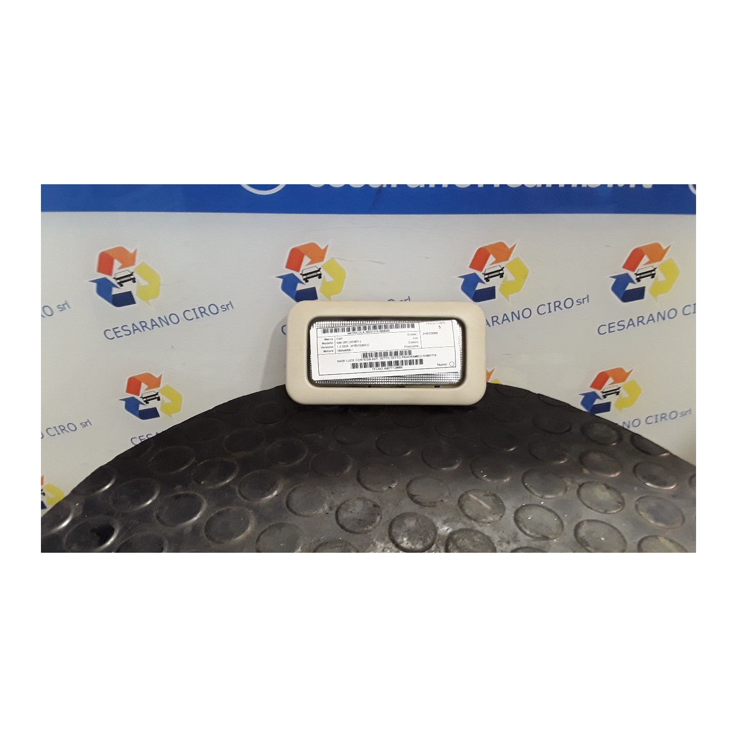 BASE LUCE CORTESIA ANT. TETTO TETTO PANORAMICO 049 FIAT 500 (3P) (07/07-) 169A4000 51801719