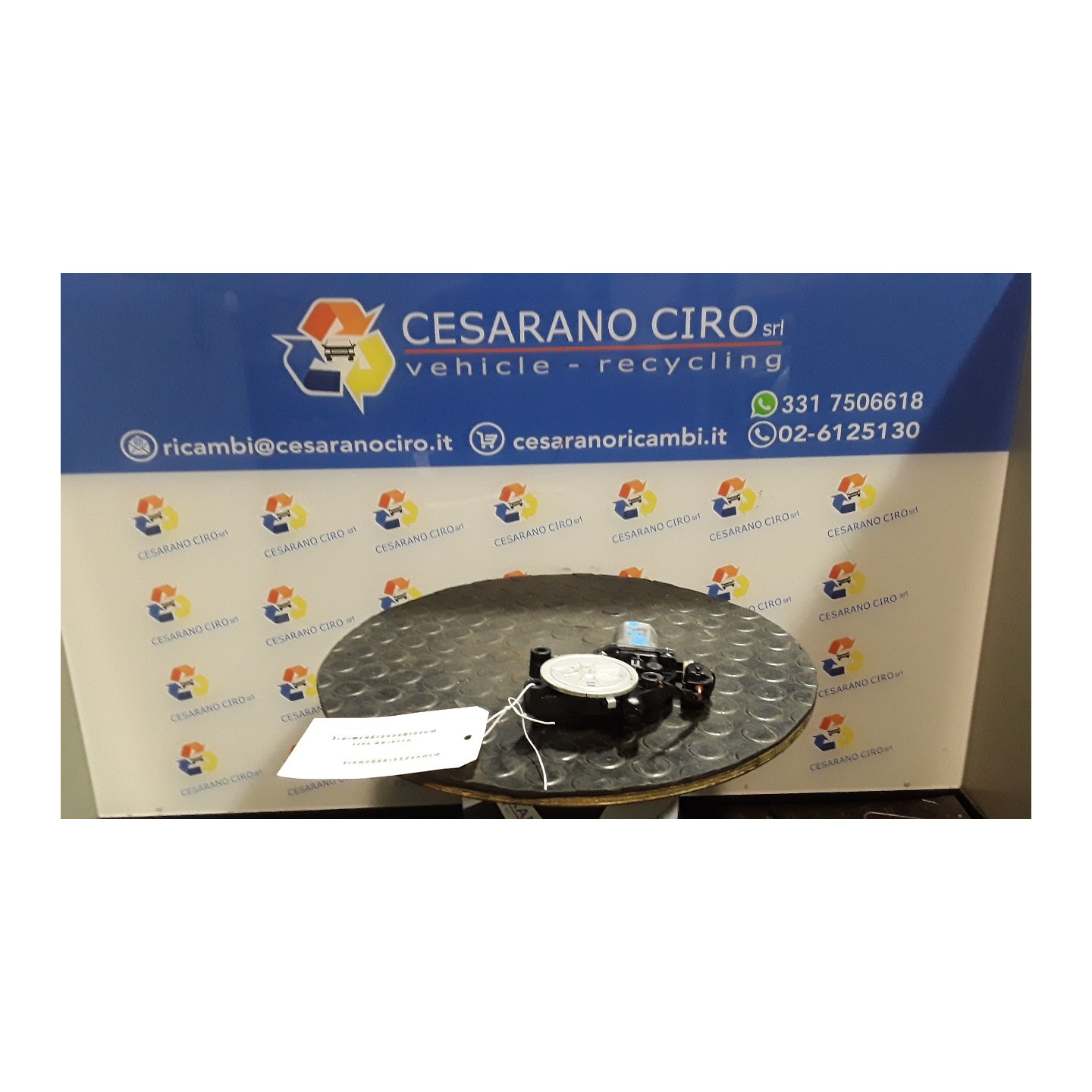 MOTORINO ALZACRISTALLO PORTA ANT. SX. 096 KIA SOUL (03/09-) G4FC 824501M000