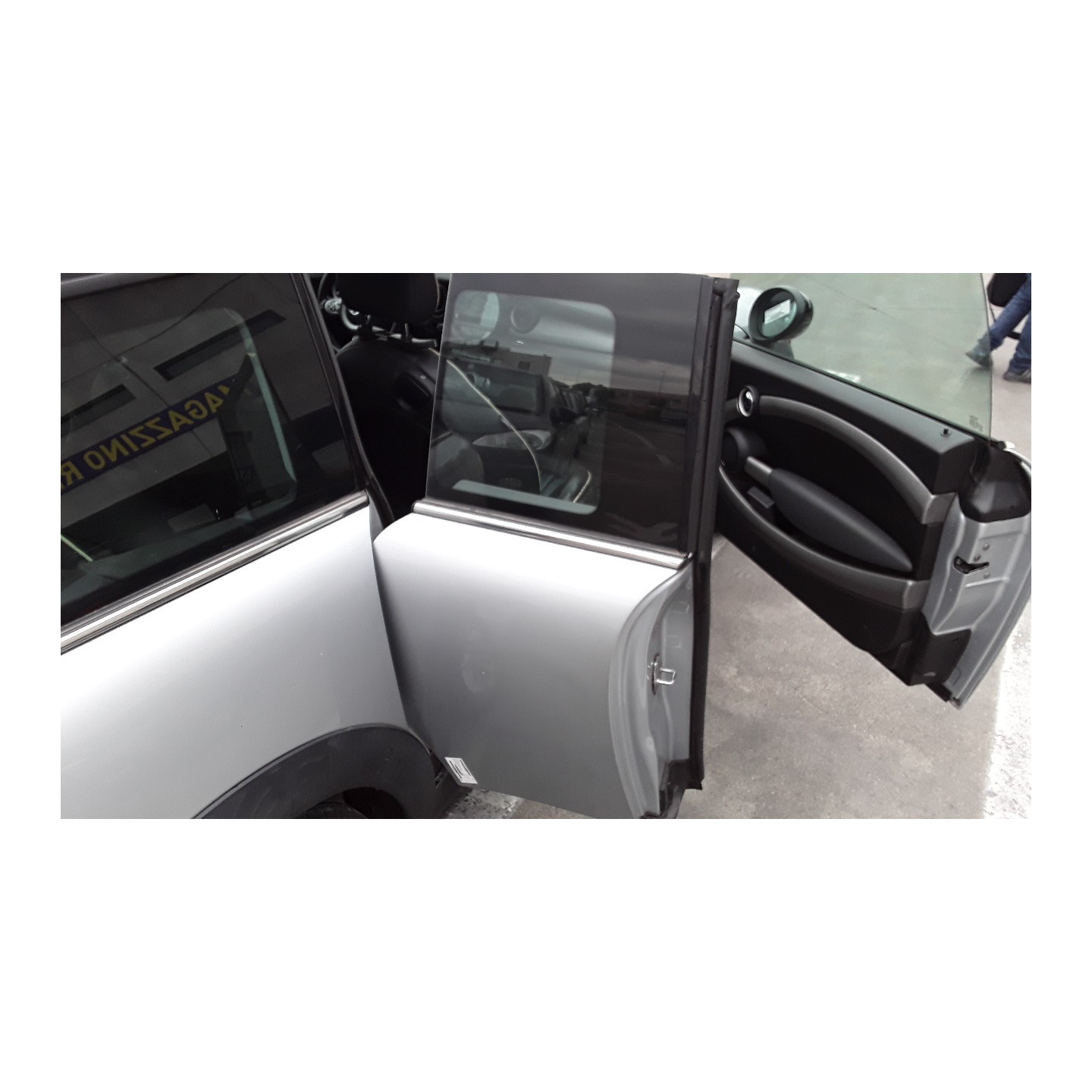 PORTA POST. DX. 055 MINI MINI CLUBMAN (R55) (09/07-08/1 N14B16A 41527312189