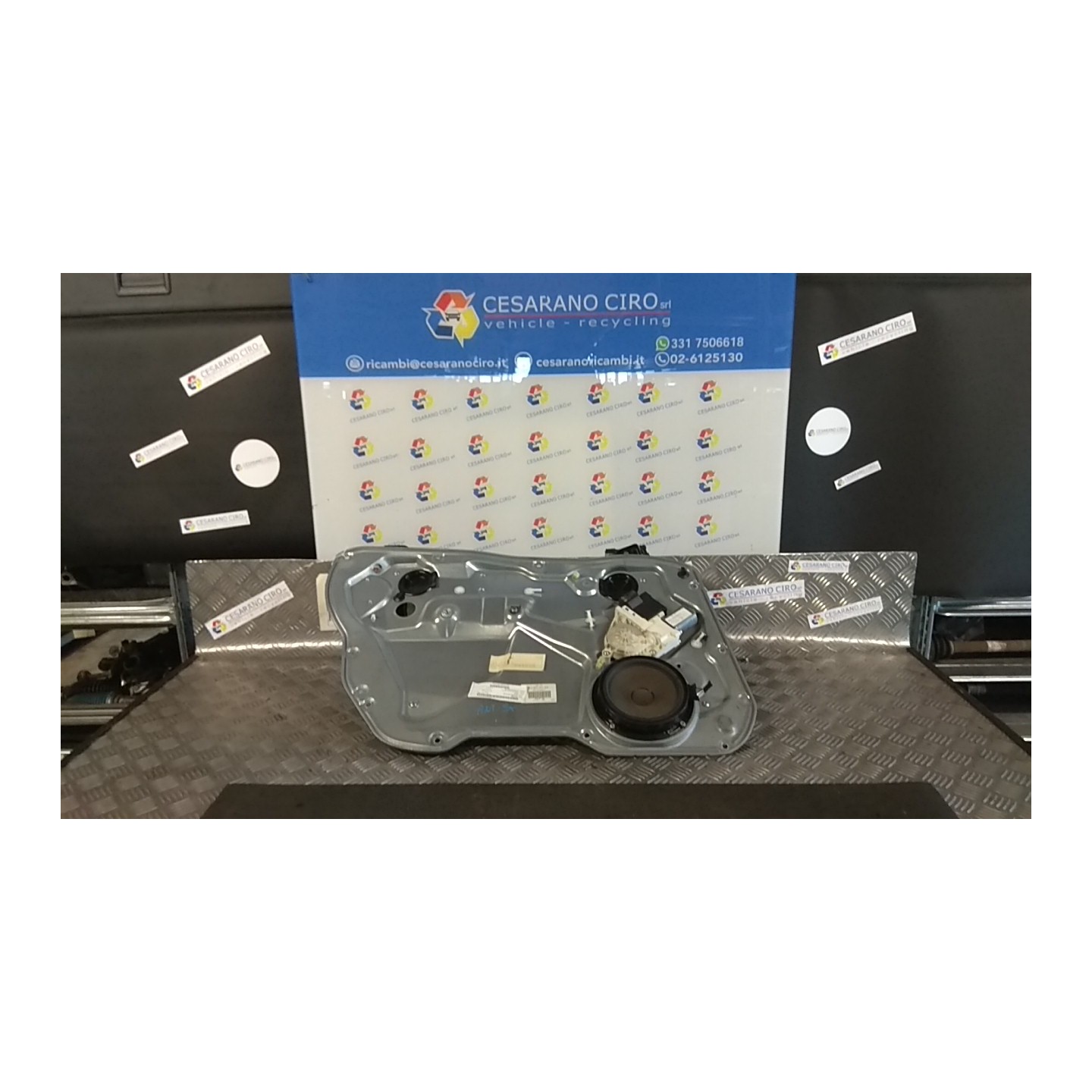 ALZACRISTALLO ELETTR. PORTA POST. SX. 071 SEAT IBIZA (6L) (12/01-08/09) BXW 6L4839755M