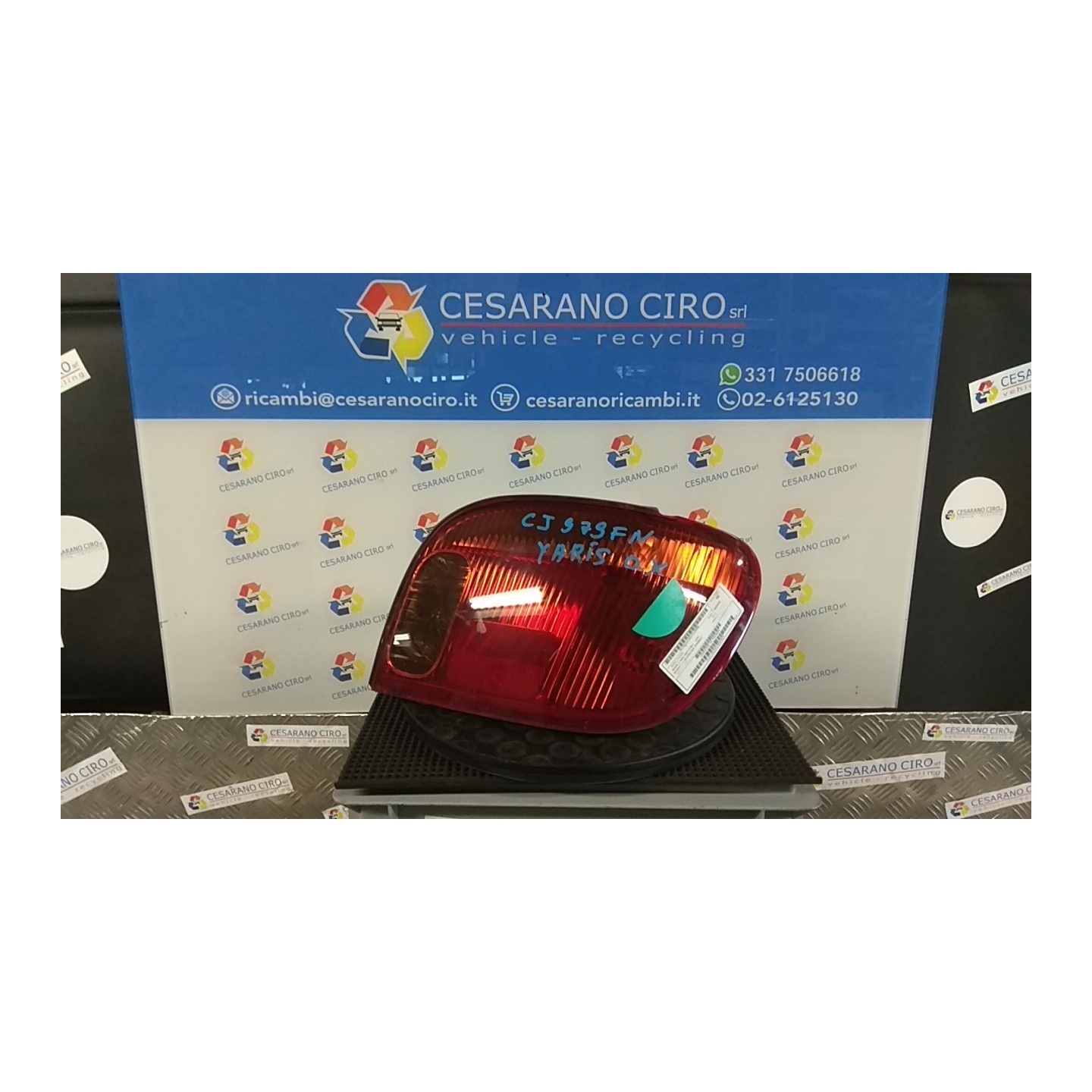 FANALE POST. DX. 089 TOYOTA YARIS (10/01-11/05)     (FRP) 1SZFE 815510D070