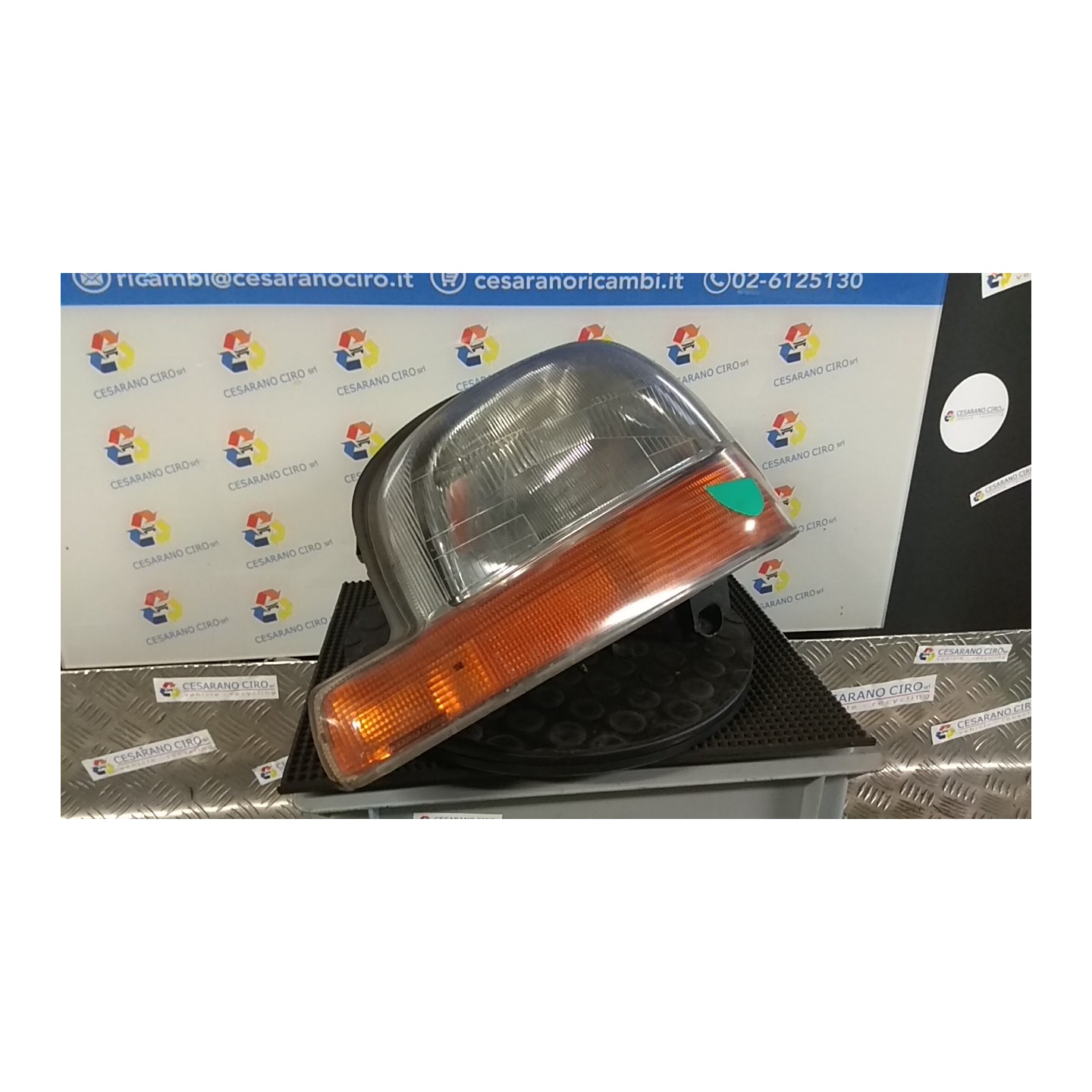 PROIETTORE SX. 127 RENAULT KANGOO (08/97-04/03) D7FB7 7701044037