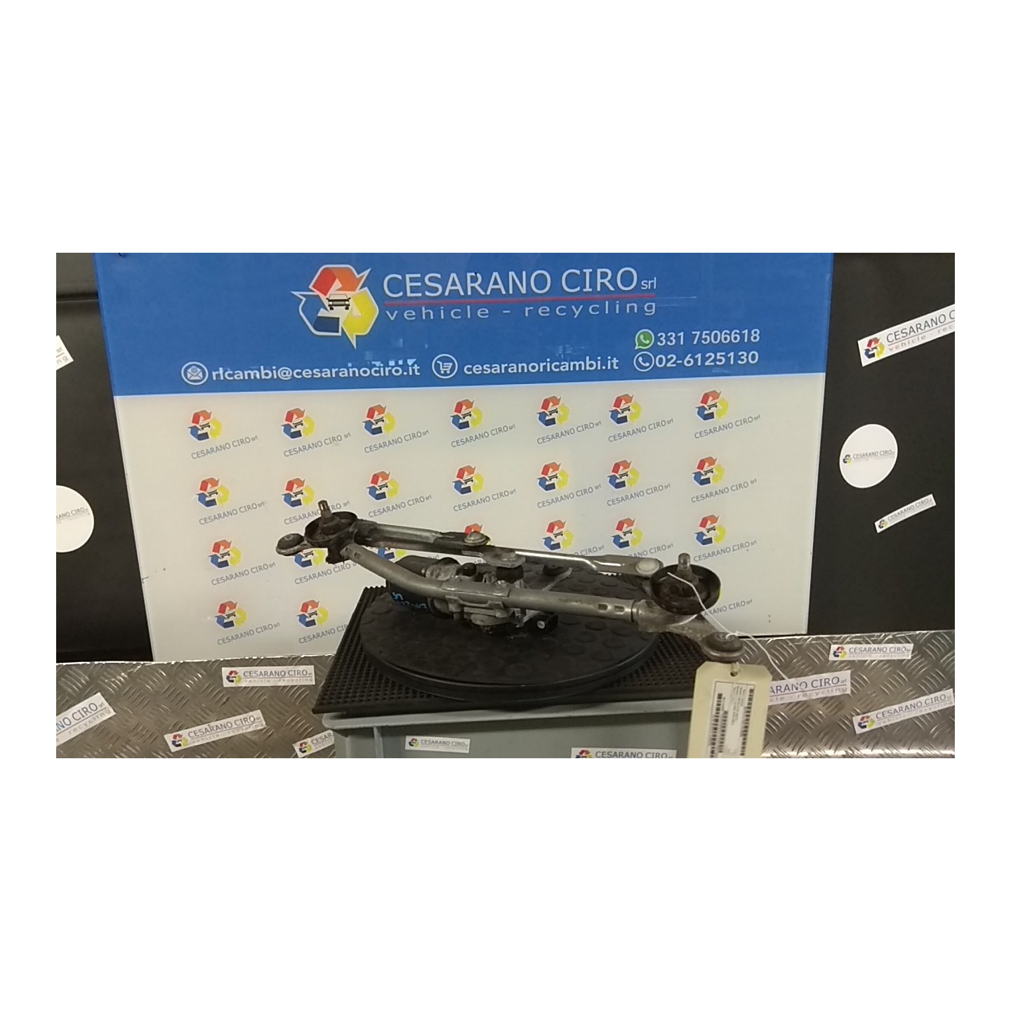 MECCANISMO TERGIPARABREZZA CON MOTORINO 056 NISSAN MICRA (K13K) (09/10-) HR12 288001HB3A