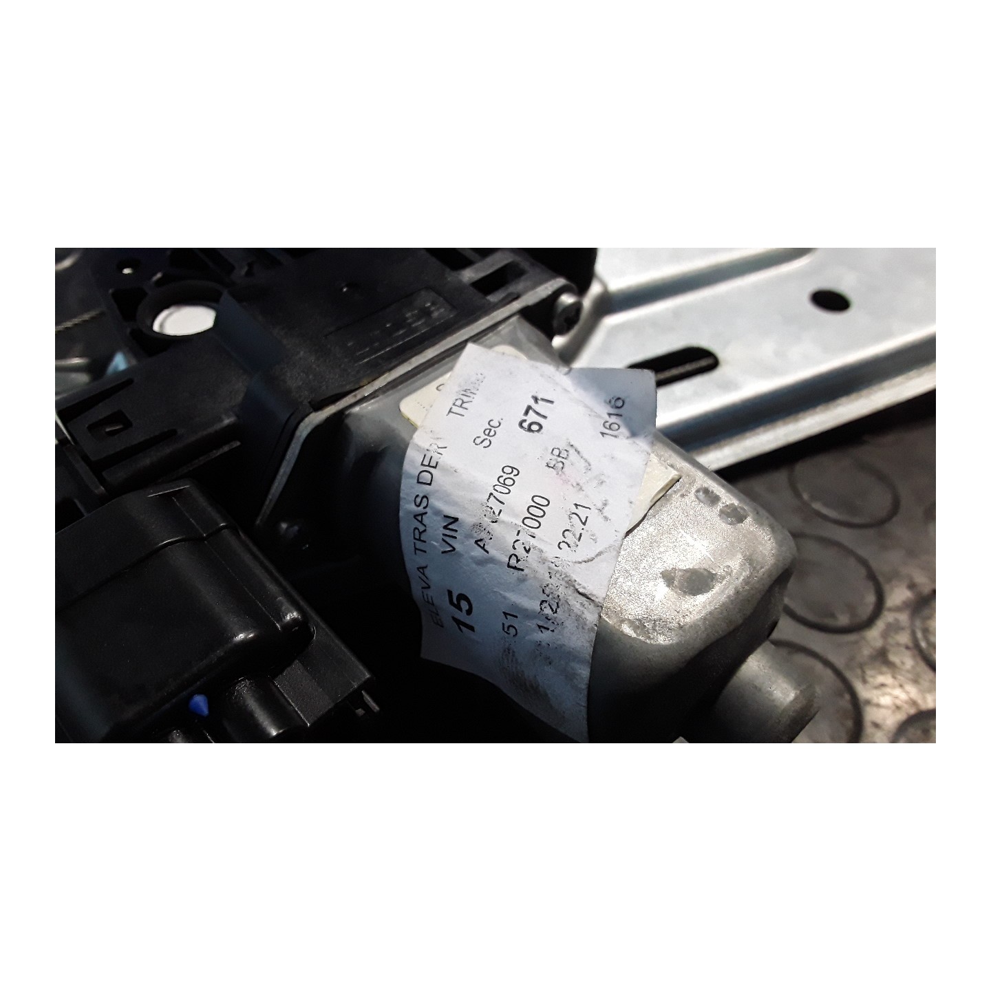 ALZACRISTALLO ELETTR. PORTA POST. C/MOTORINO DX. 079 FORD C-MAX (CB7) (09/10-05/15) T1DA 1884431