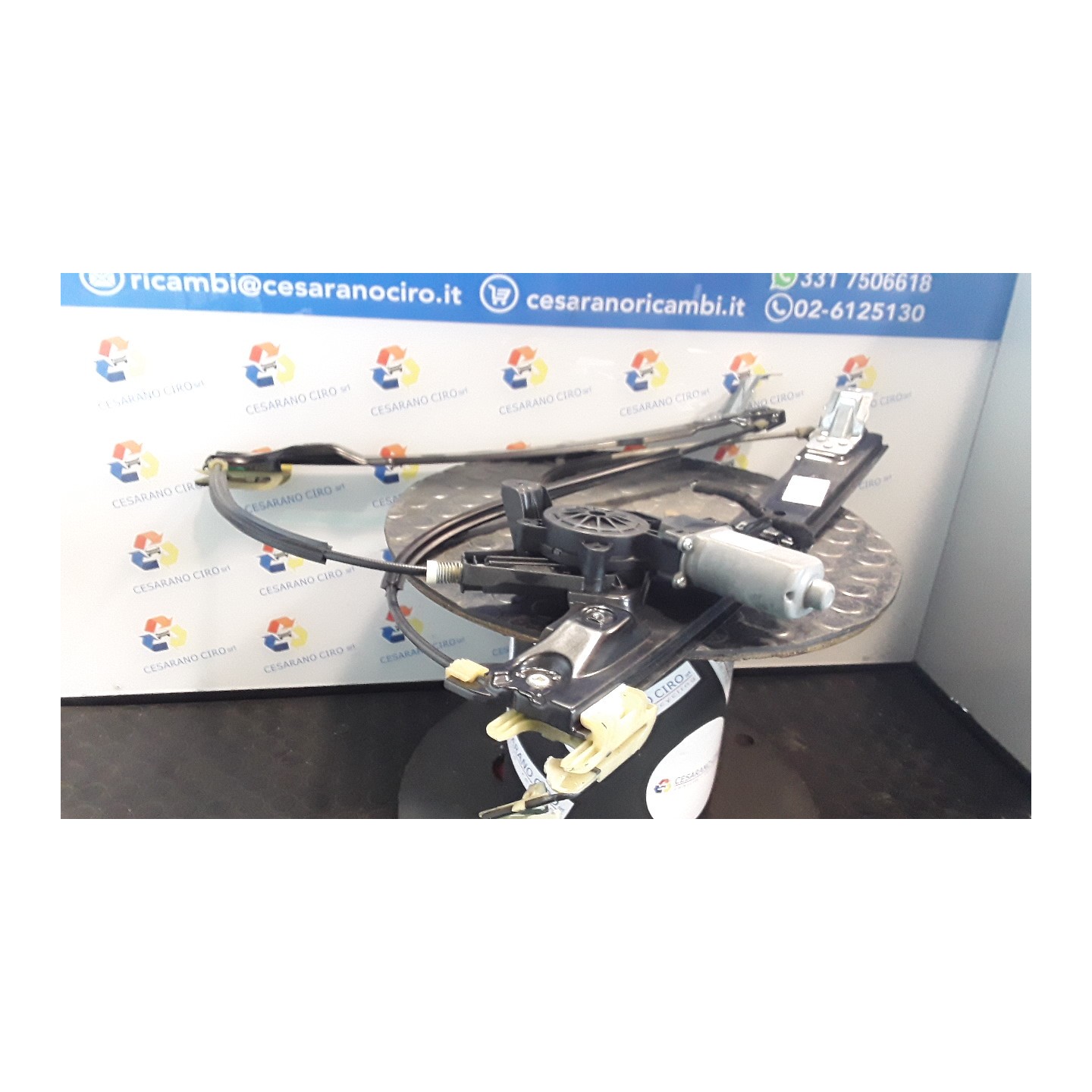 ALZACRISTALLO ELETTR. PORTA ANT. AP./CH.COMPL.CRIST.ANT. EL. DX. 080 FORD C-MAX (CB7) (09/10-05/15) T1DA 1884419