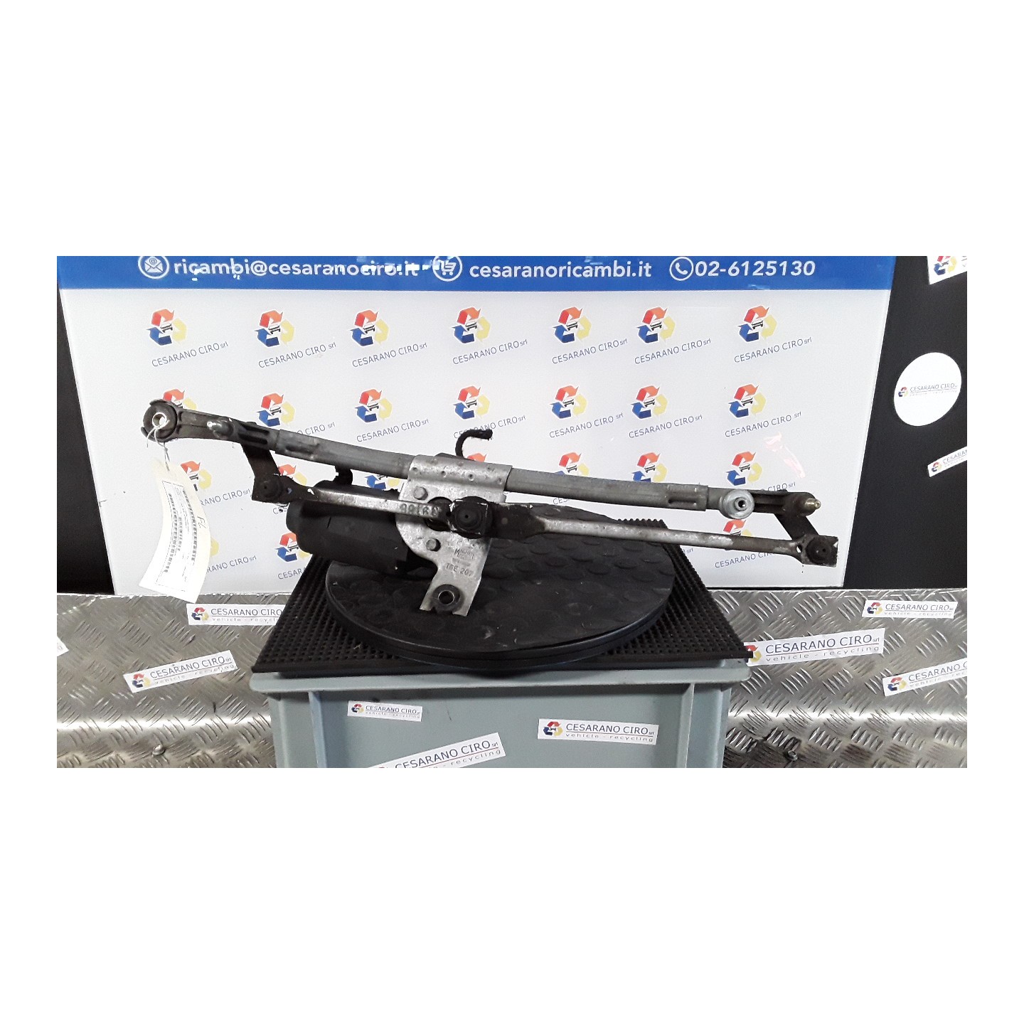 MOTORINO TERGIPARABREZZA 121 FIAT PUNTO 1A SERIE (11/93-10/99) 176B2000 9943879