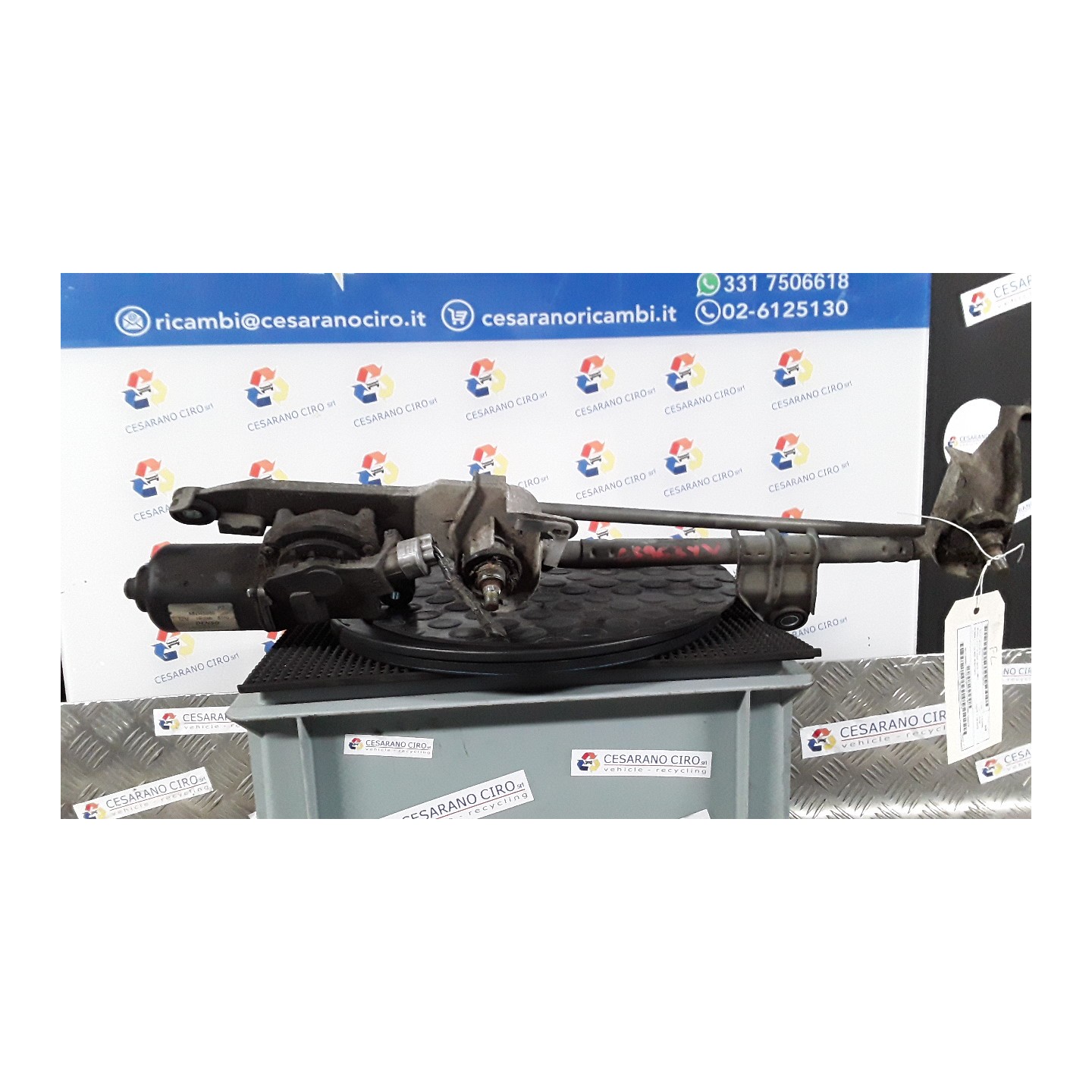 MECCANISMO TERGIPARABREZZA CON MOTORINO 153 MITSUBISHI COLT 7A SERIE (06/04-12/09) 134910 8250A225