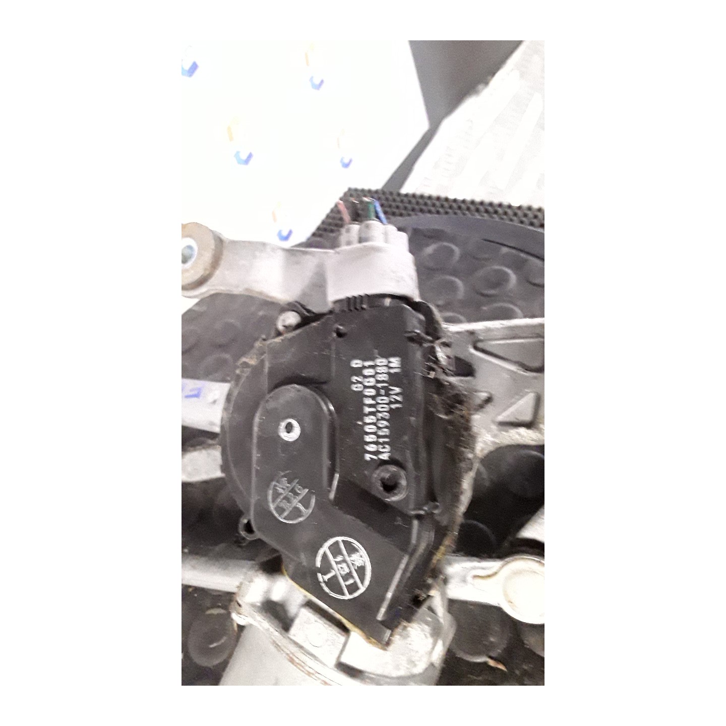 MOTORINO TERGIPARABREZZA 191 HONDA JAZZ 2A SERIE (10/08-) L12B2 76505TF0G01