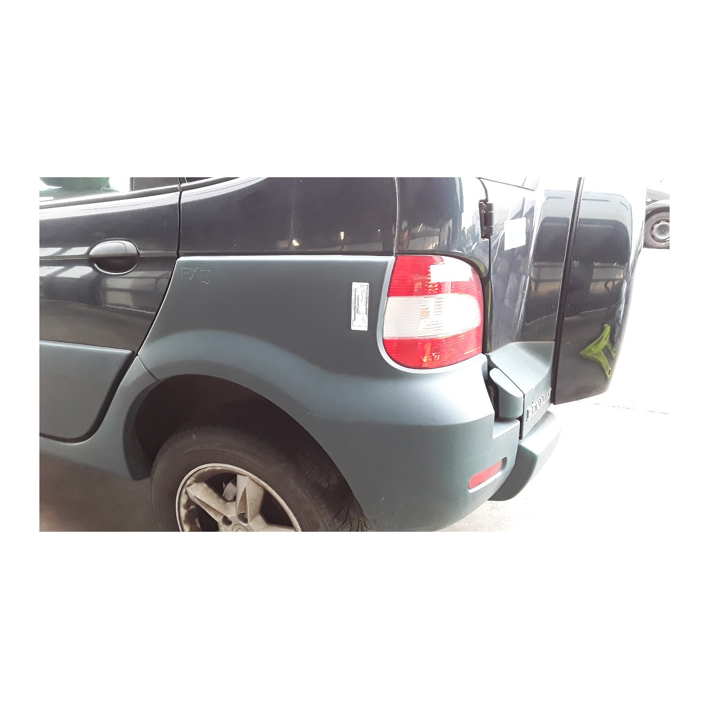 PARAURTI POST. LAT. SX. 021 RENAULT SCENIC RX 4 (02/00-06/03) F4RC7 7700435885
