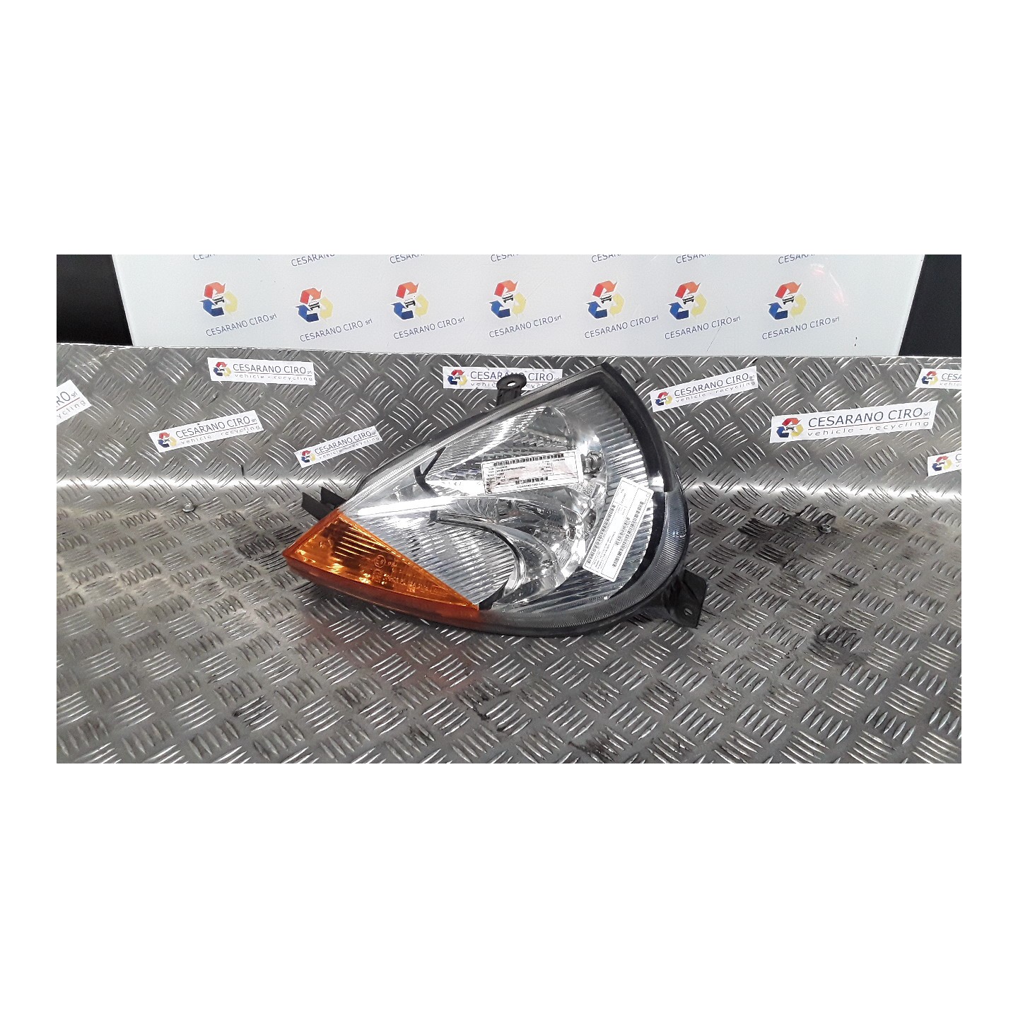 PROIETTORE SX. 050 FORD KA (CCQ) (11/96-10/08) A9A 1079425