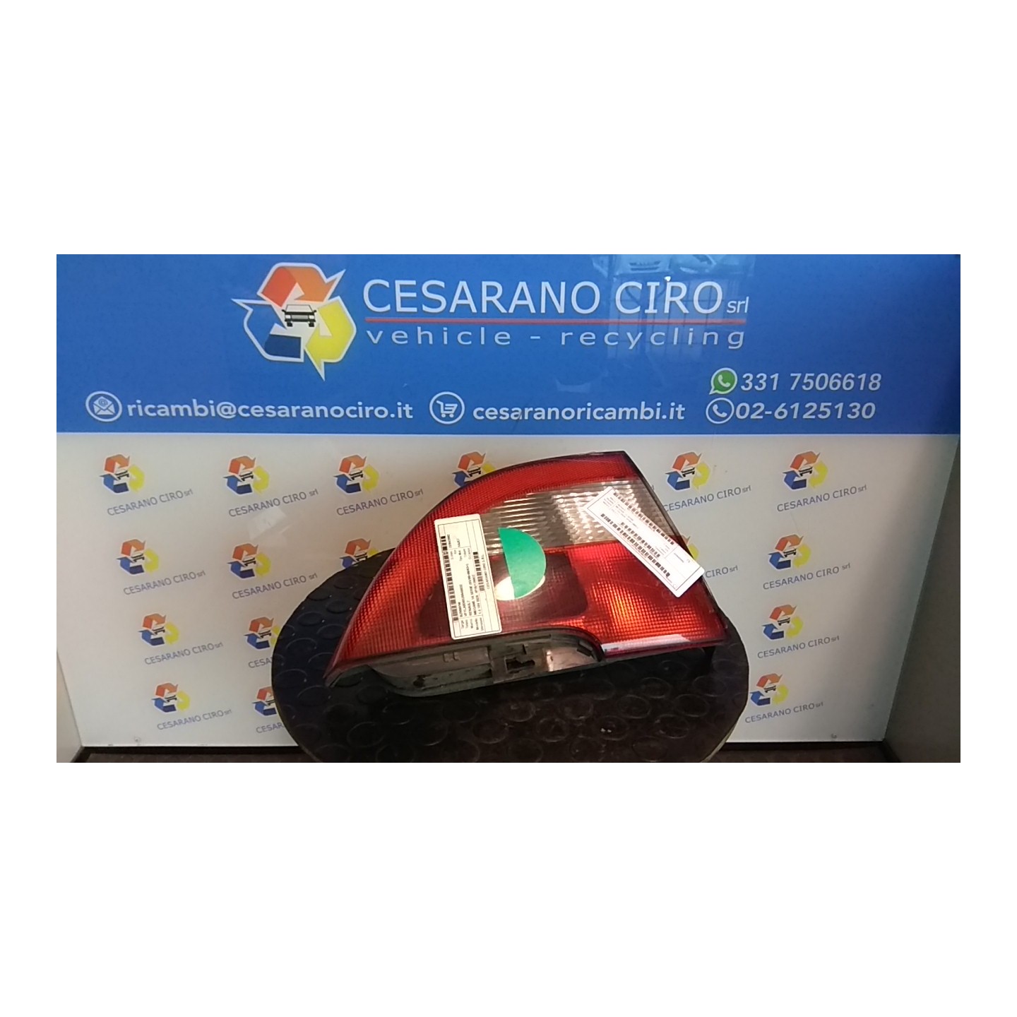 FANALE POST. PARTE INT. SX. 235 RENAULT MEGANE 1A SERIE (03/99-06/03) K4JC7 7700428052