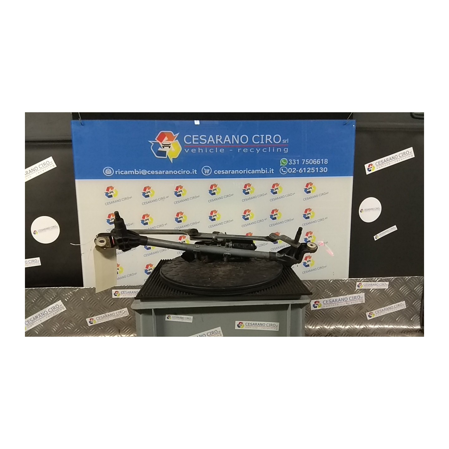 MOTORINO TERGIPARABREZZA 164 RENAULT MEGANE 3A SERIE (10/08-) K9KH8 288100941R