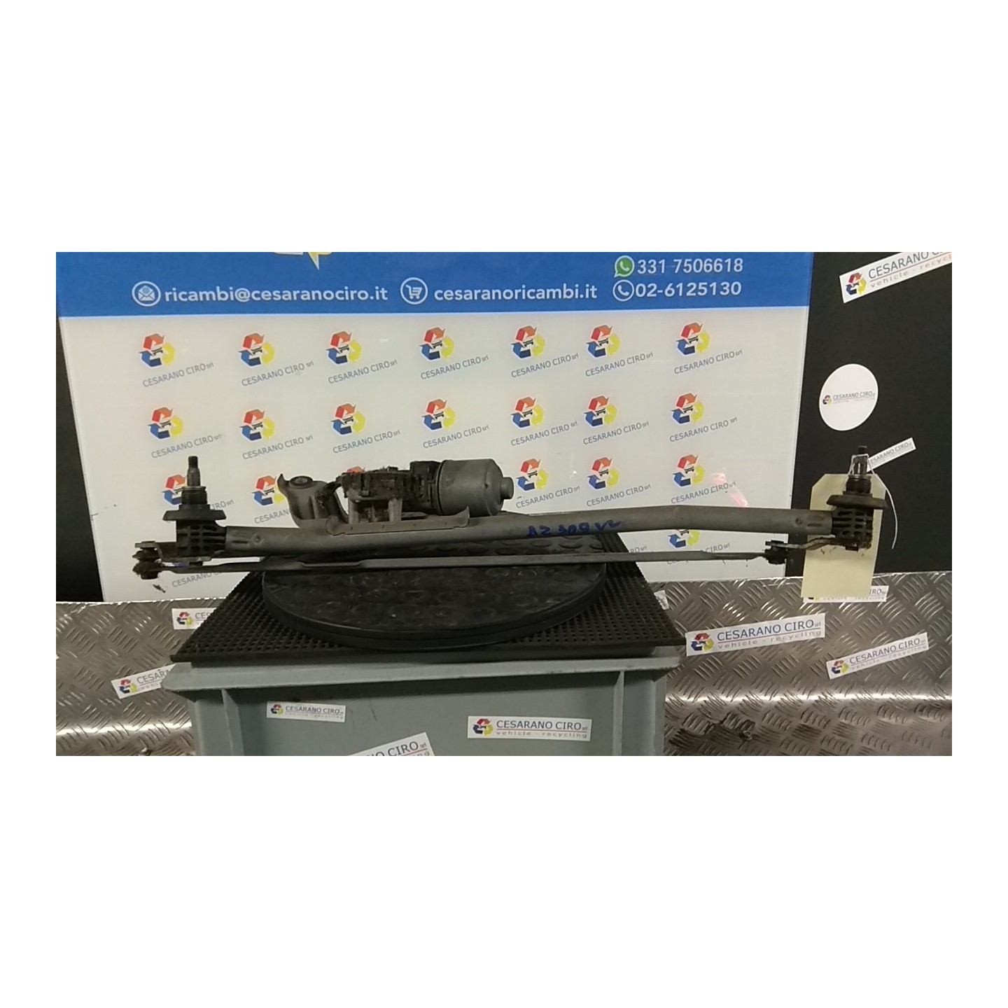 MECCANISMO TERGIPARABREZZA CON MOTORINO 167 DACIA SANDERO (07/08-04/13) K7JA7 8200619512