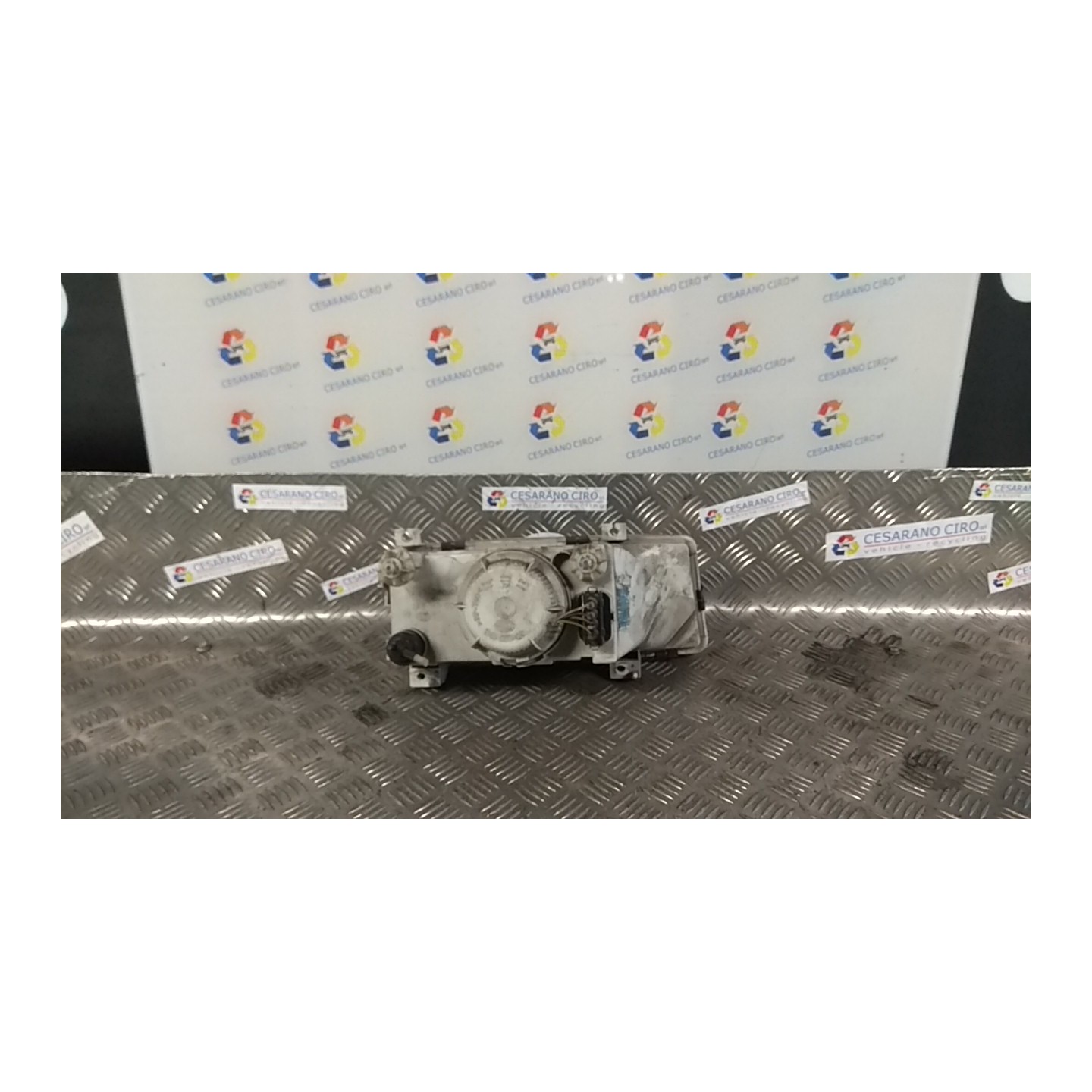 PROIETTORE SX. 095 SKODA FELICIA (6U) (03/98-01/01) AEE 6U1941017C