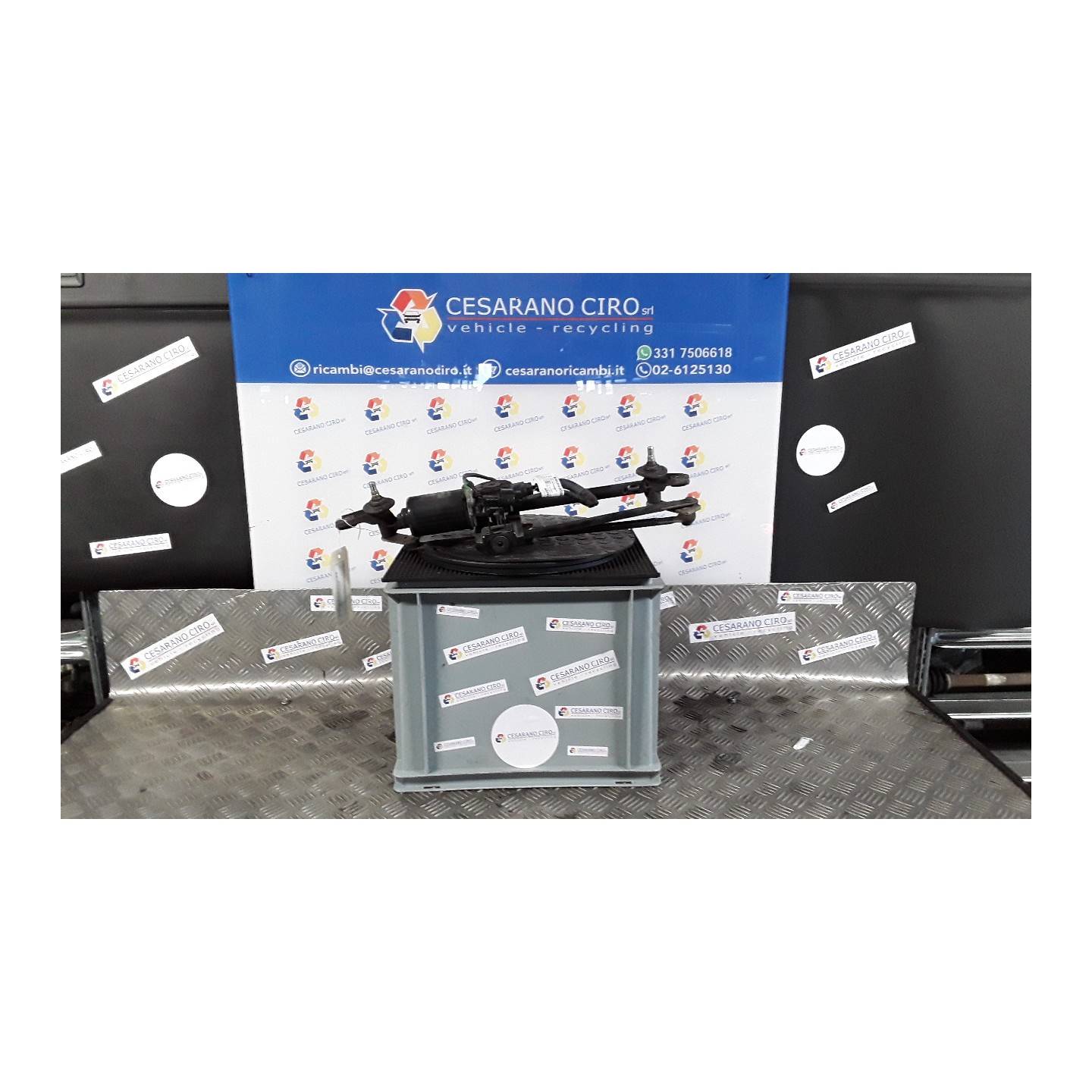 MOTORINO TERGIPARABREZZA 190 HYUNDAI TUCSON (07/04-10/10) D4EA 981102E000