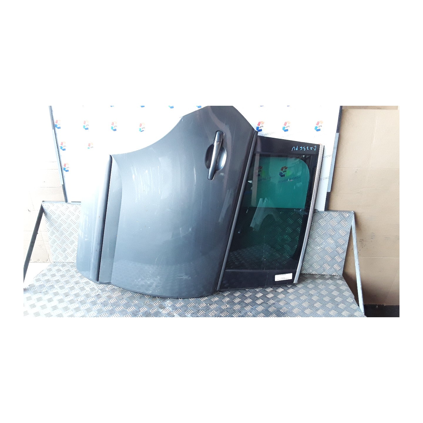 PORTA POST. DX. 041 PEUGEOT 3008 (04/09-10/13) 9HZ 9008V4