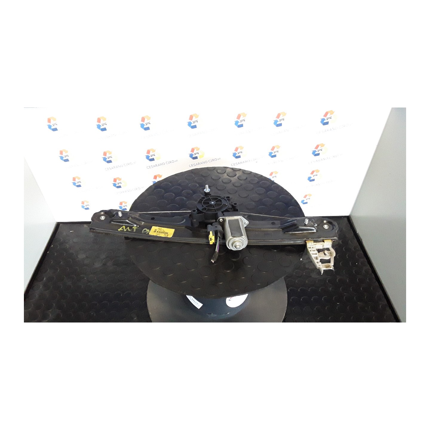 ALZACRISTALLO ELETTR. PORTA ANT. C/MOTORINO DX. 027 LANCIA YPSILON (TK) (04/11-06/16) 169A4000 52096801