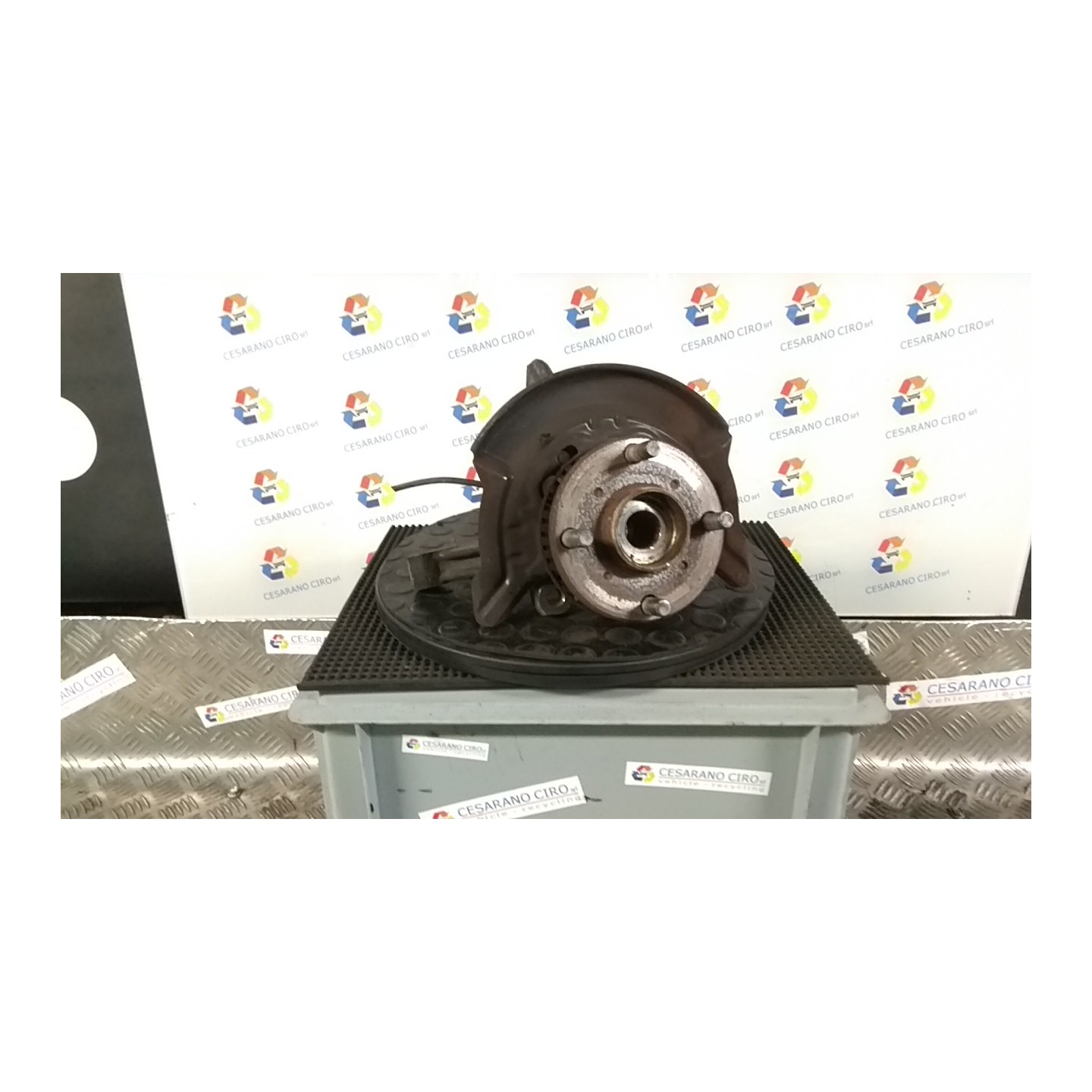 MONTANTE SOSP. ANT. SX. 062 DAIHATSU TREVIS (05/06-) EJ 43212B2010