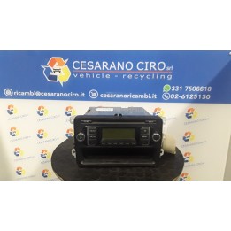 AUTORADIO 023 VOLKSWAGEN GOLF (5K/AJ) (09/08-) CGG 1T0035680D