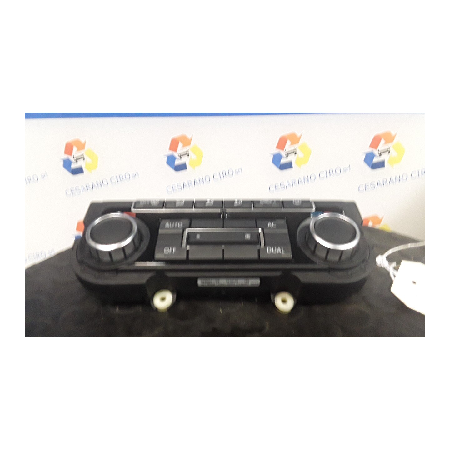 BLOCCO COMANDO CLIMATIZZAZIONE C/CLIMA REG. ELETTRONICA 024 VOLKSWAGEN GOLF (5K/AJ) (09/08-) CGG 5K0907044HAZJU