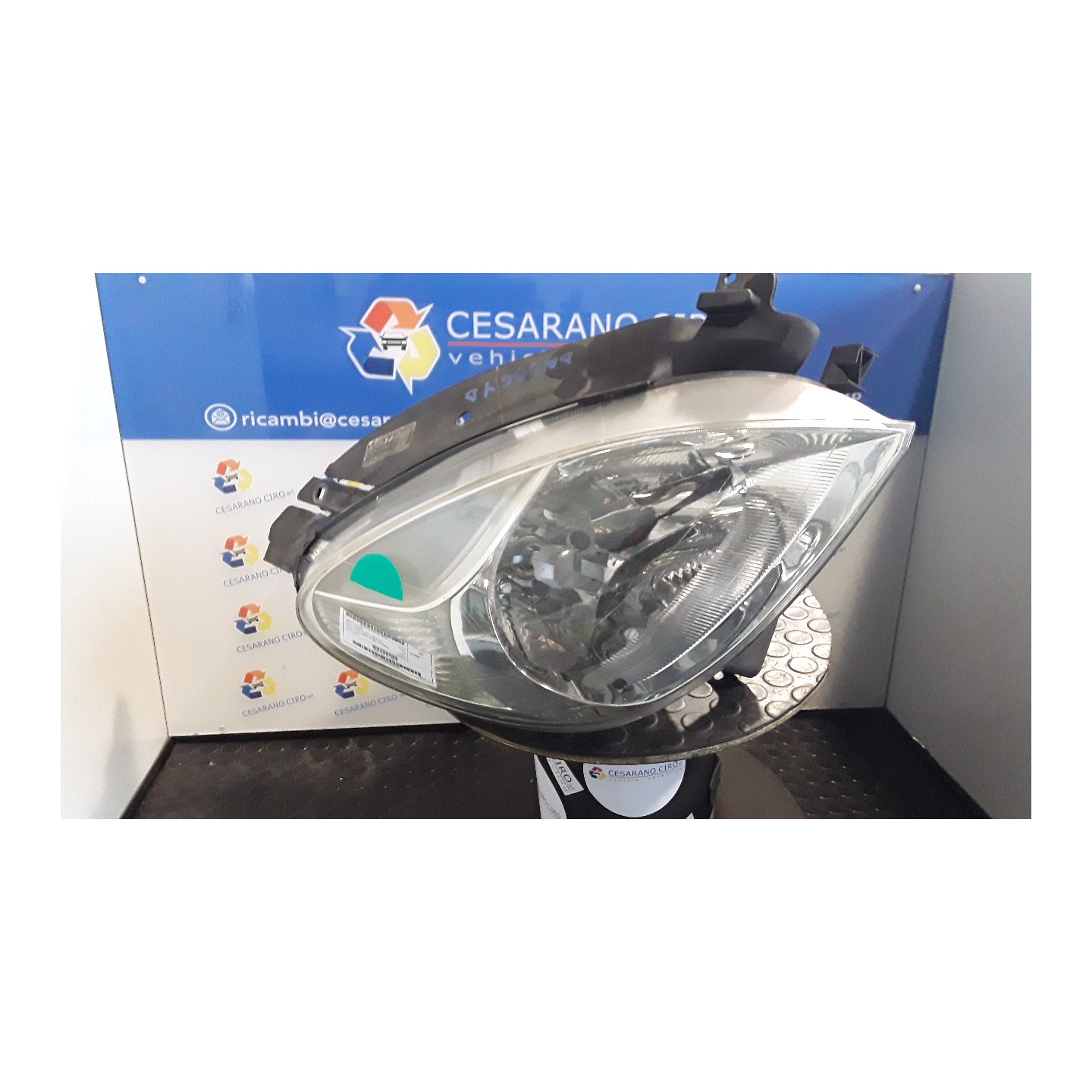 PROIETTORE DX. 103 CITROEN XSARA PICASSO (12/99-01/10) 9HZ 6205W0