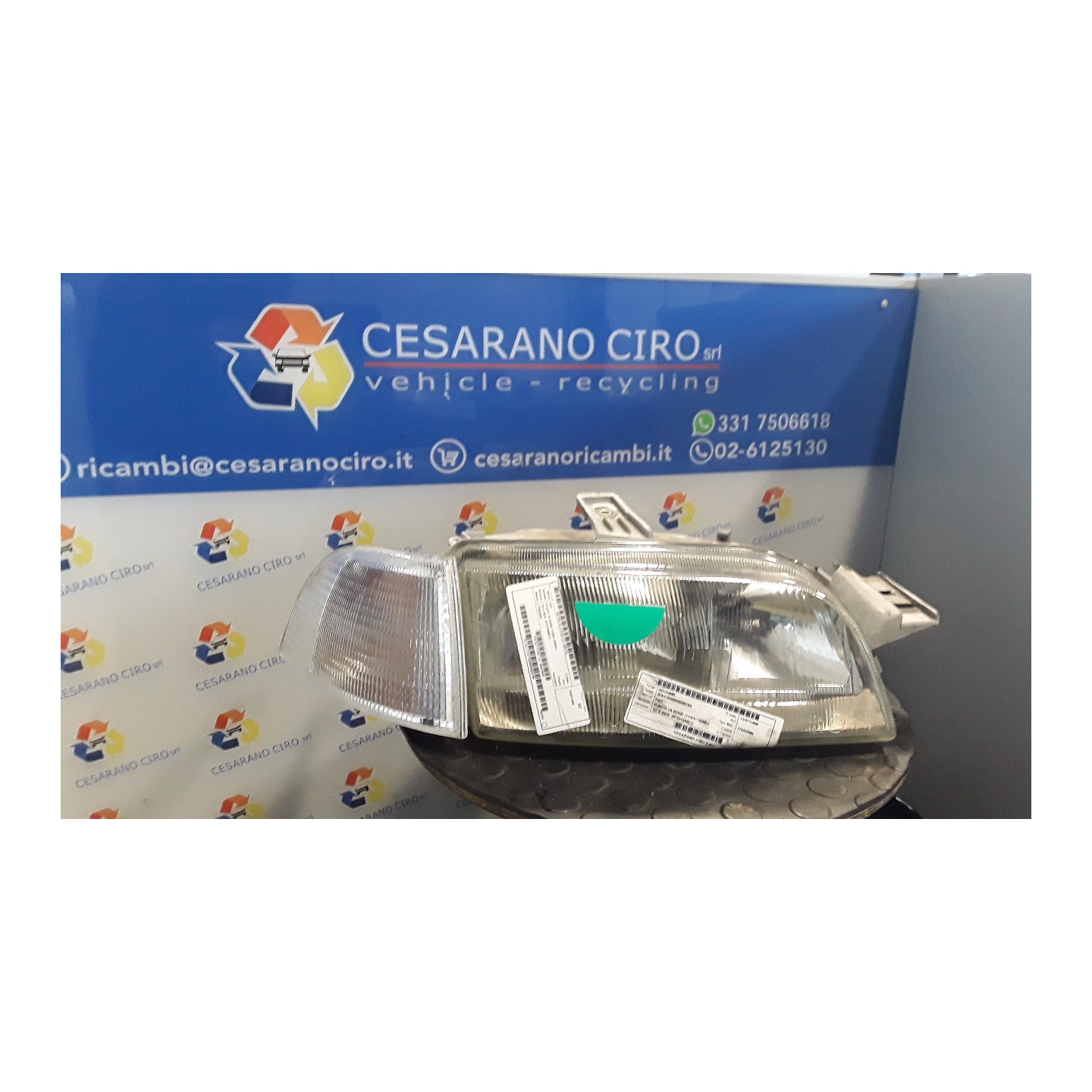 PROIETTORE DX. 116 FIAT PUNTO 1A SERIE (11/93-10/99) 176A5000 46402649
