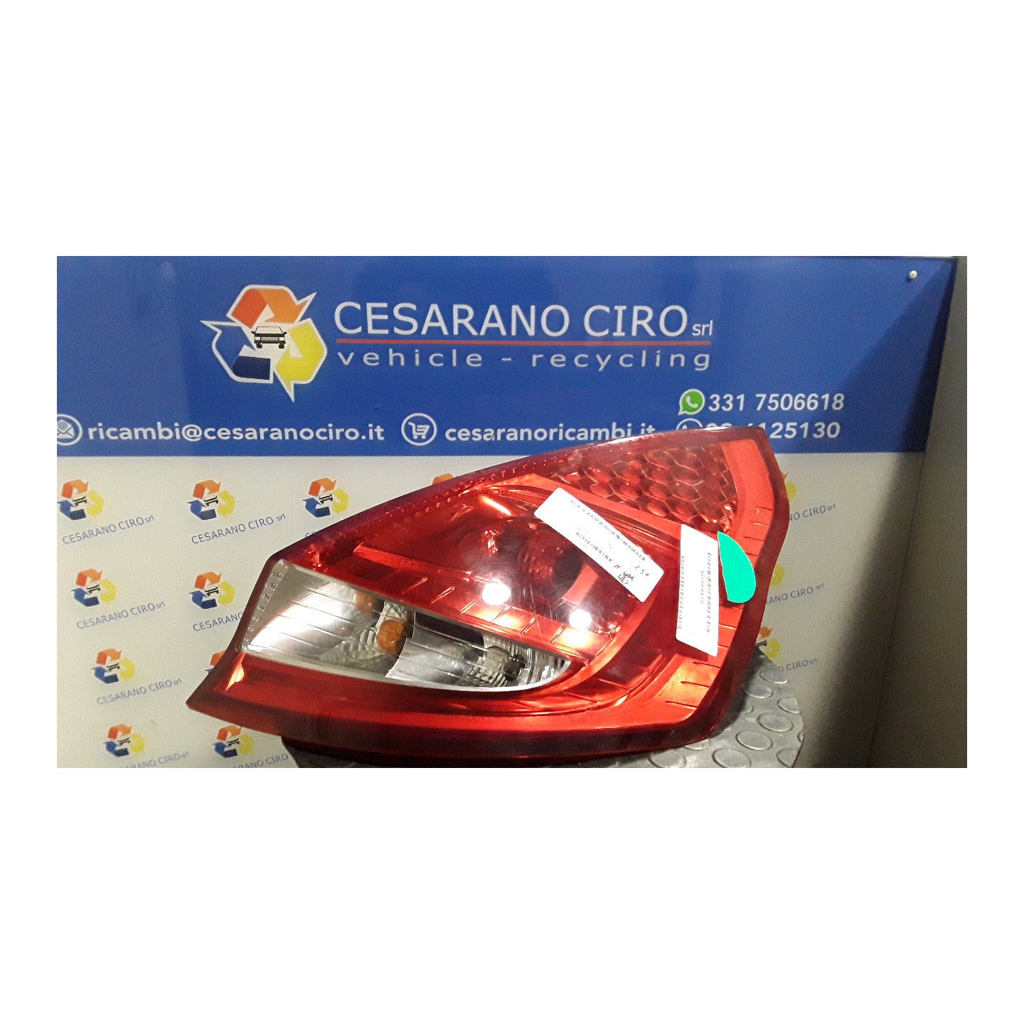 FANALE POST. DX. 154 FORD FIESTA (CB1) (09/08-10/13) RTJA 1709552